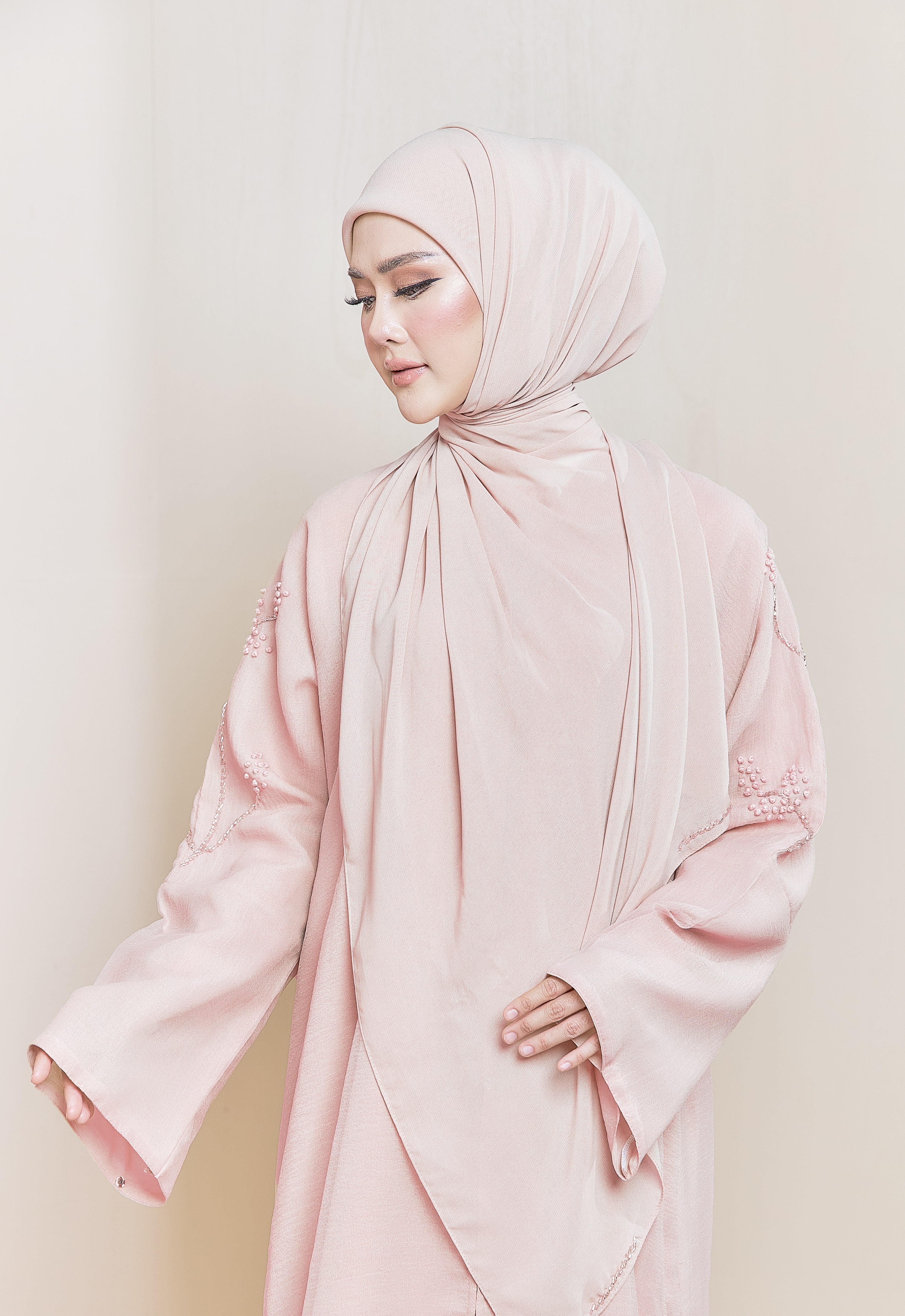 KHALEEDAH LUXE ABAYA - DUSTY PINK