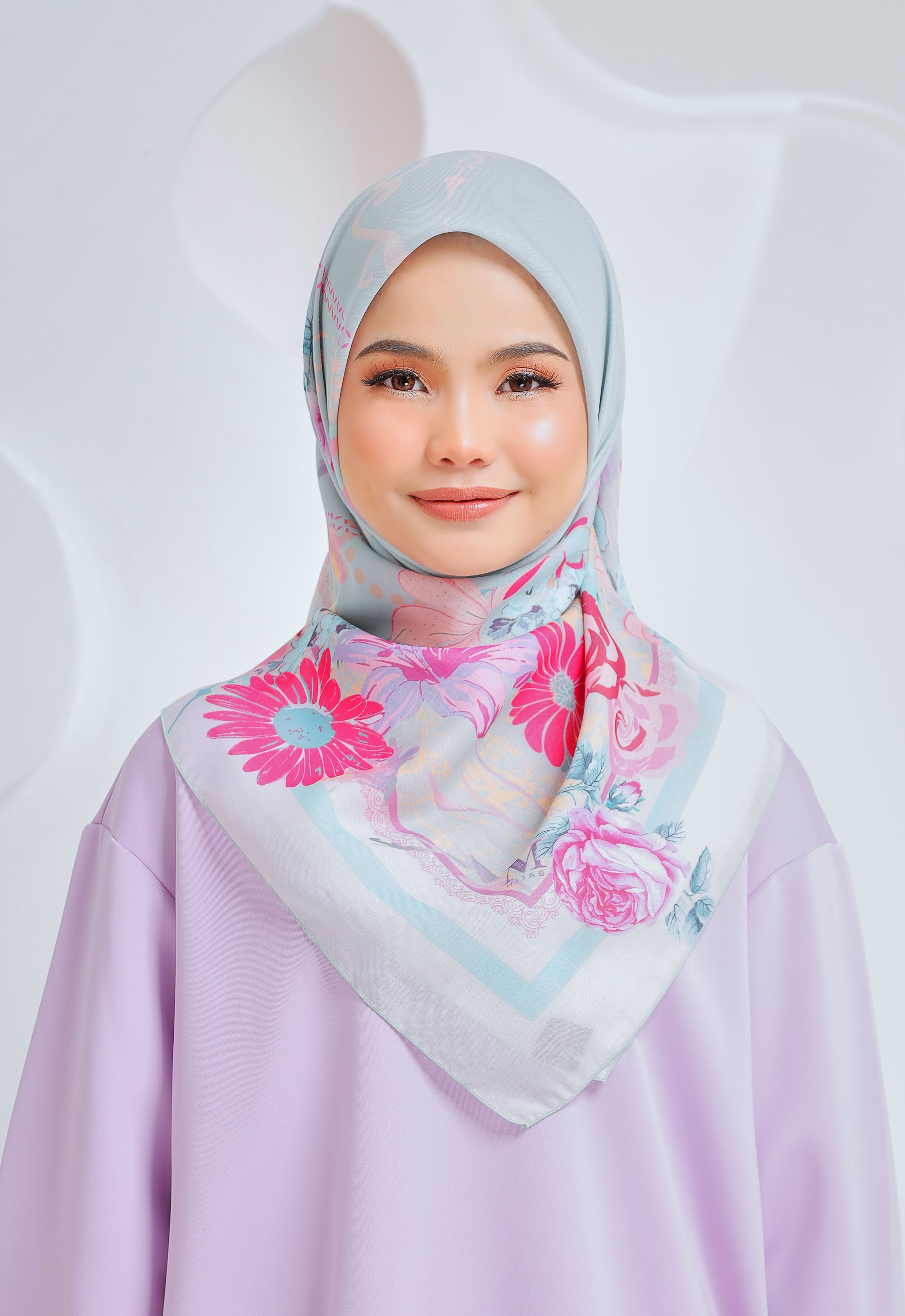 WONDERLAND BAWAL - TIFFANY