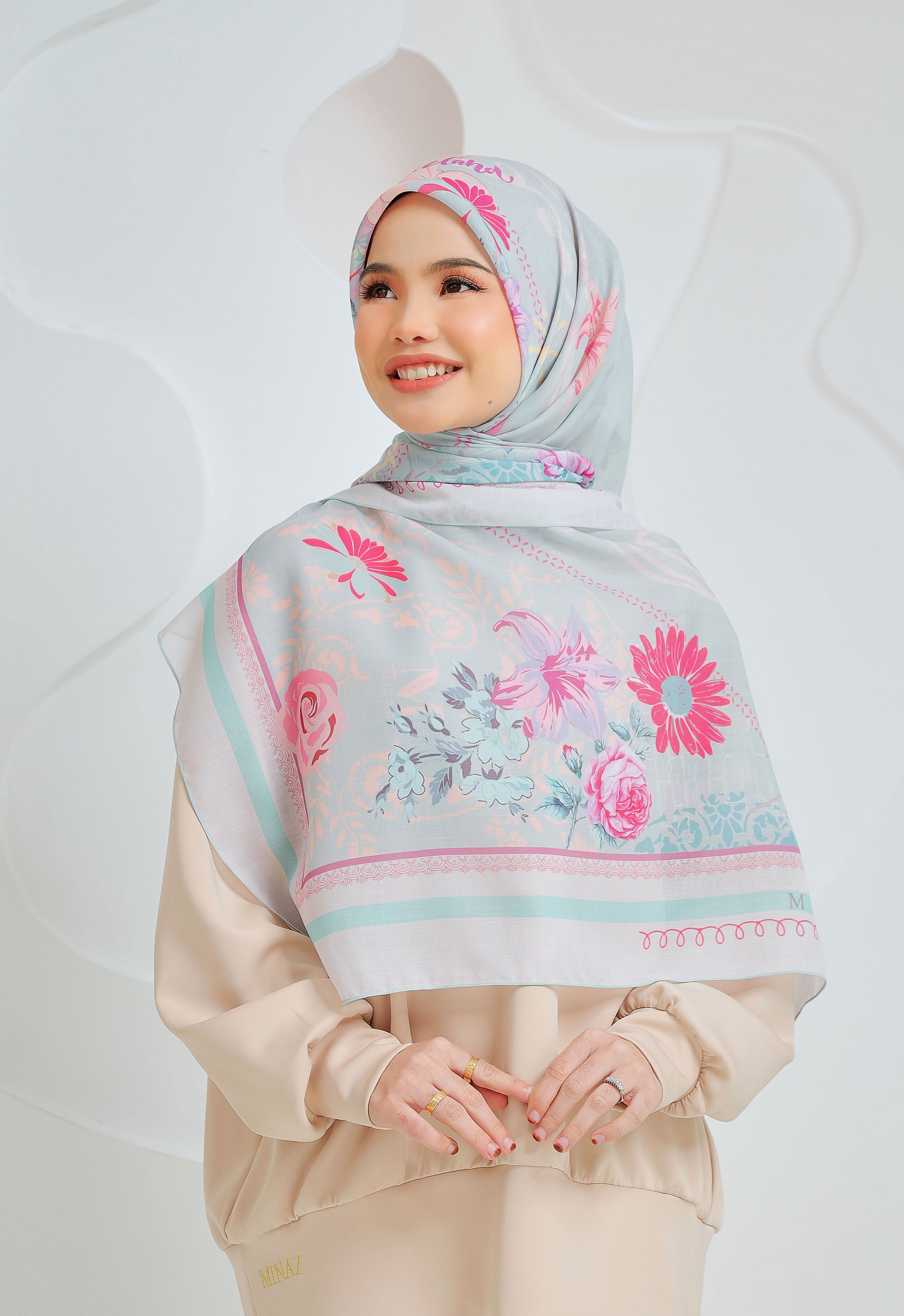 WONDERLAND BAWAL - TIFFANY