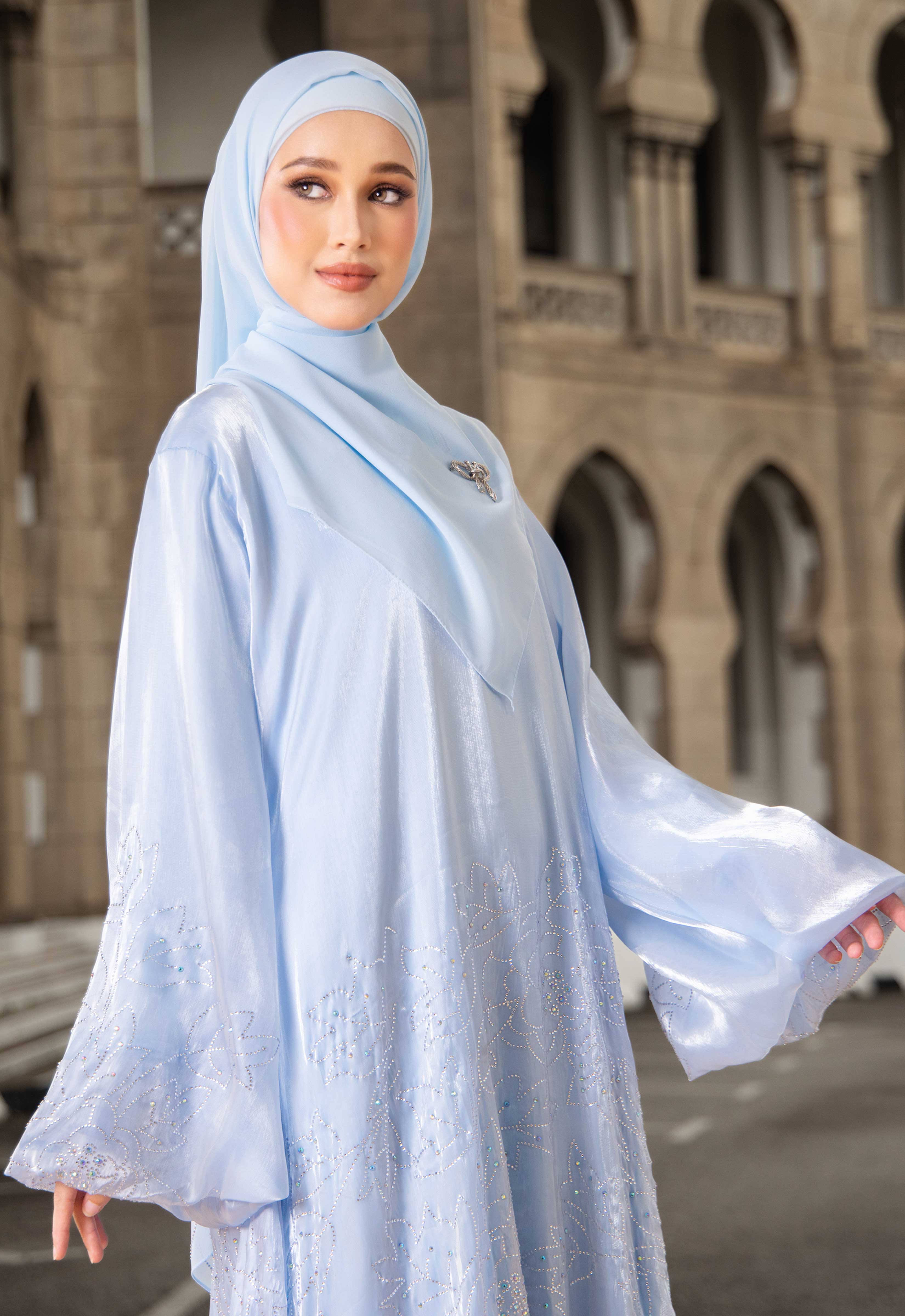 WARDAH LUXE ABAYA - BLUE