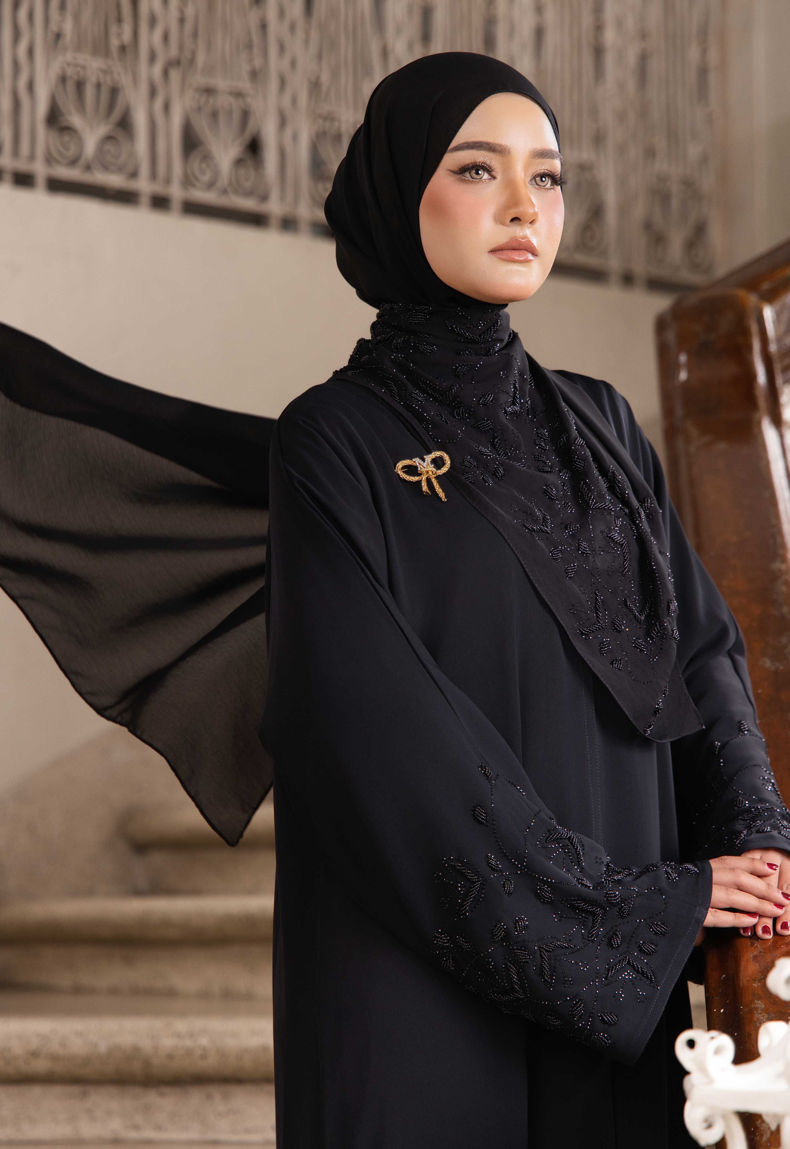YASMEEN LUXE ABAYA - BLACK