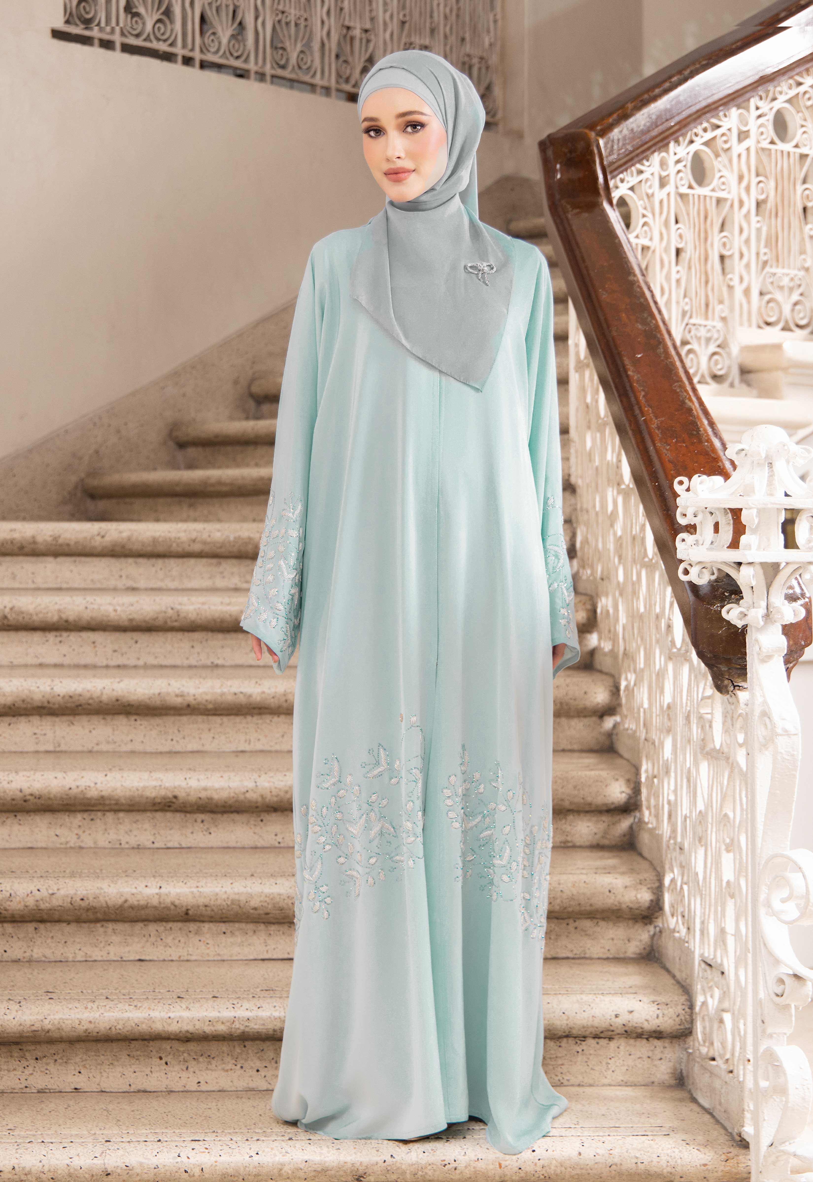 YASMEEN LUXE ABAYA - TIFFANY BLUE
