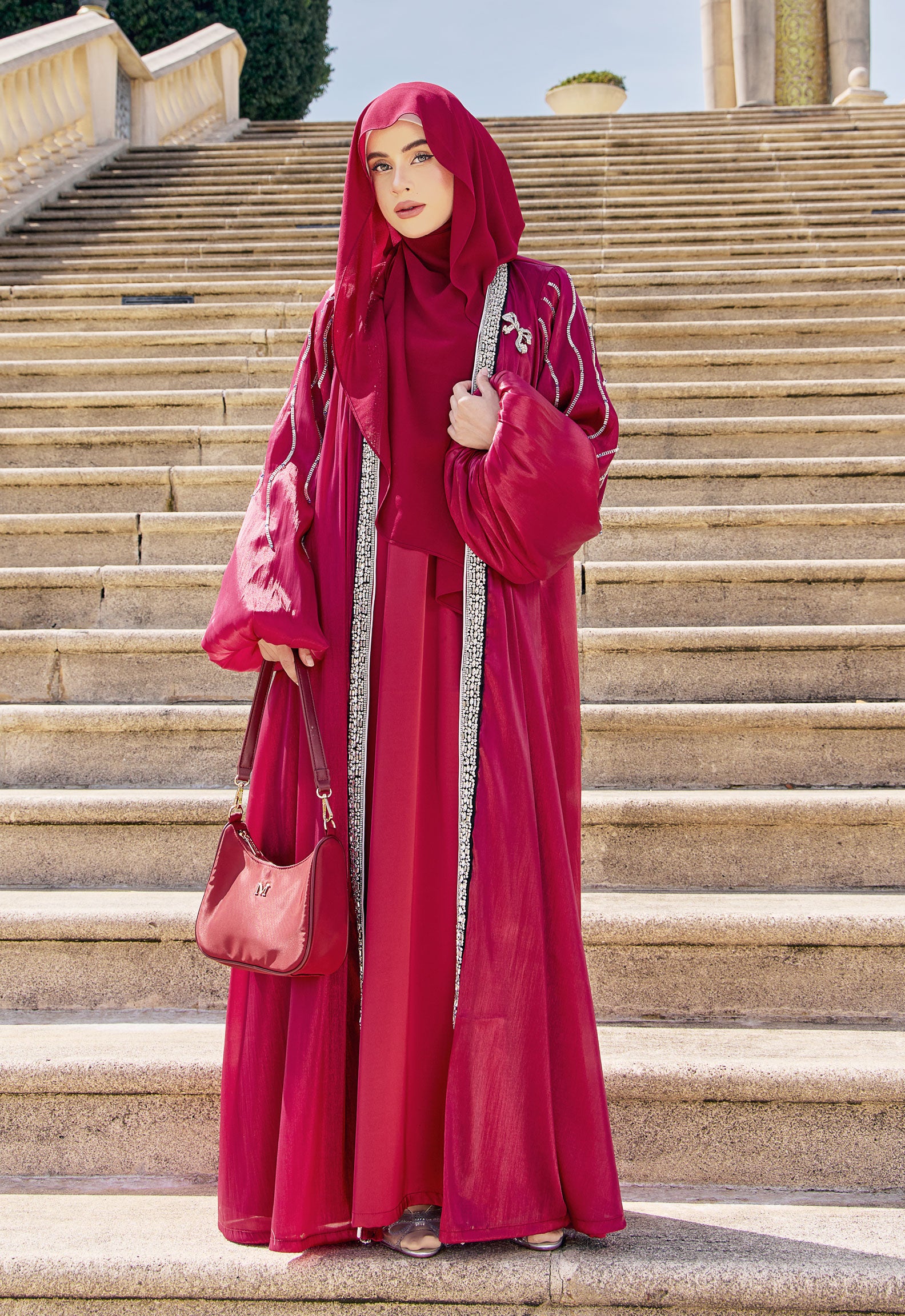 ZAHRAA LUXE ABAYA - MAROON RED ZAHRAA LUXE ABAYA - MAROON RED