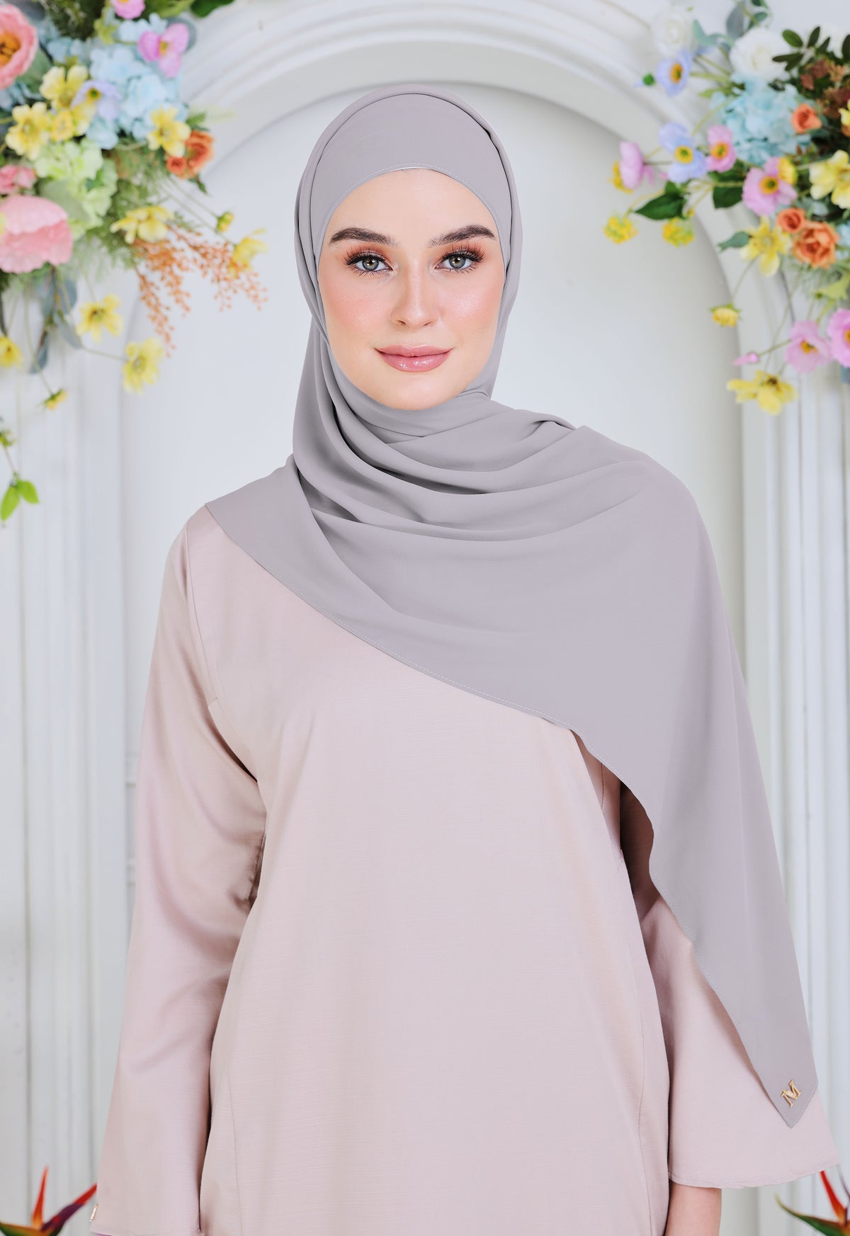 BASIC PLAIN SHAWL - LIGHT GRAY