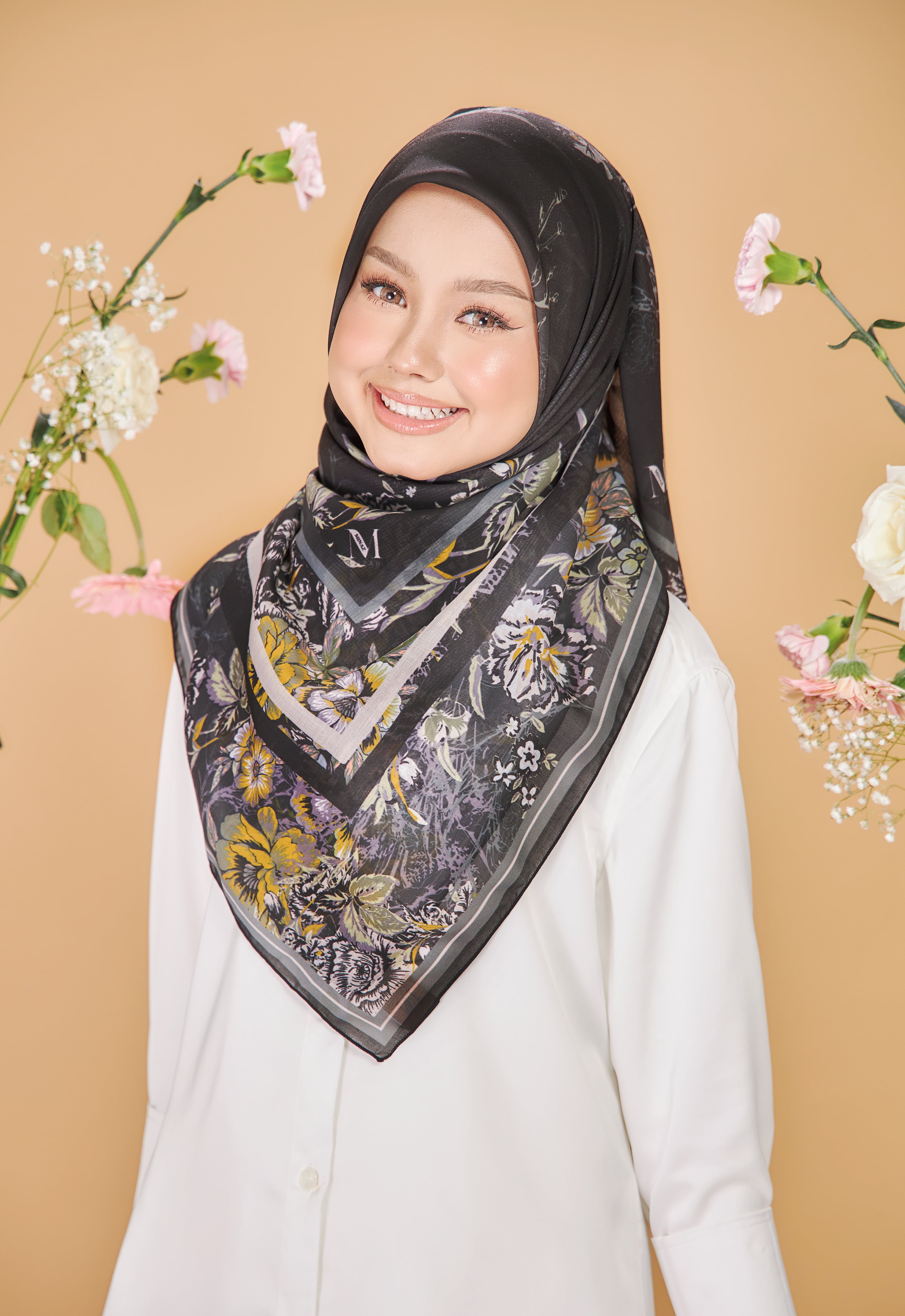 MAHRANI BAWAL - BLACK