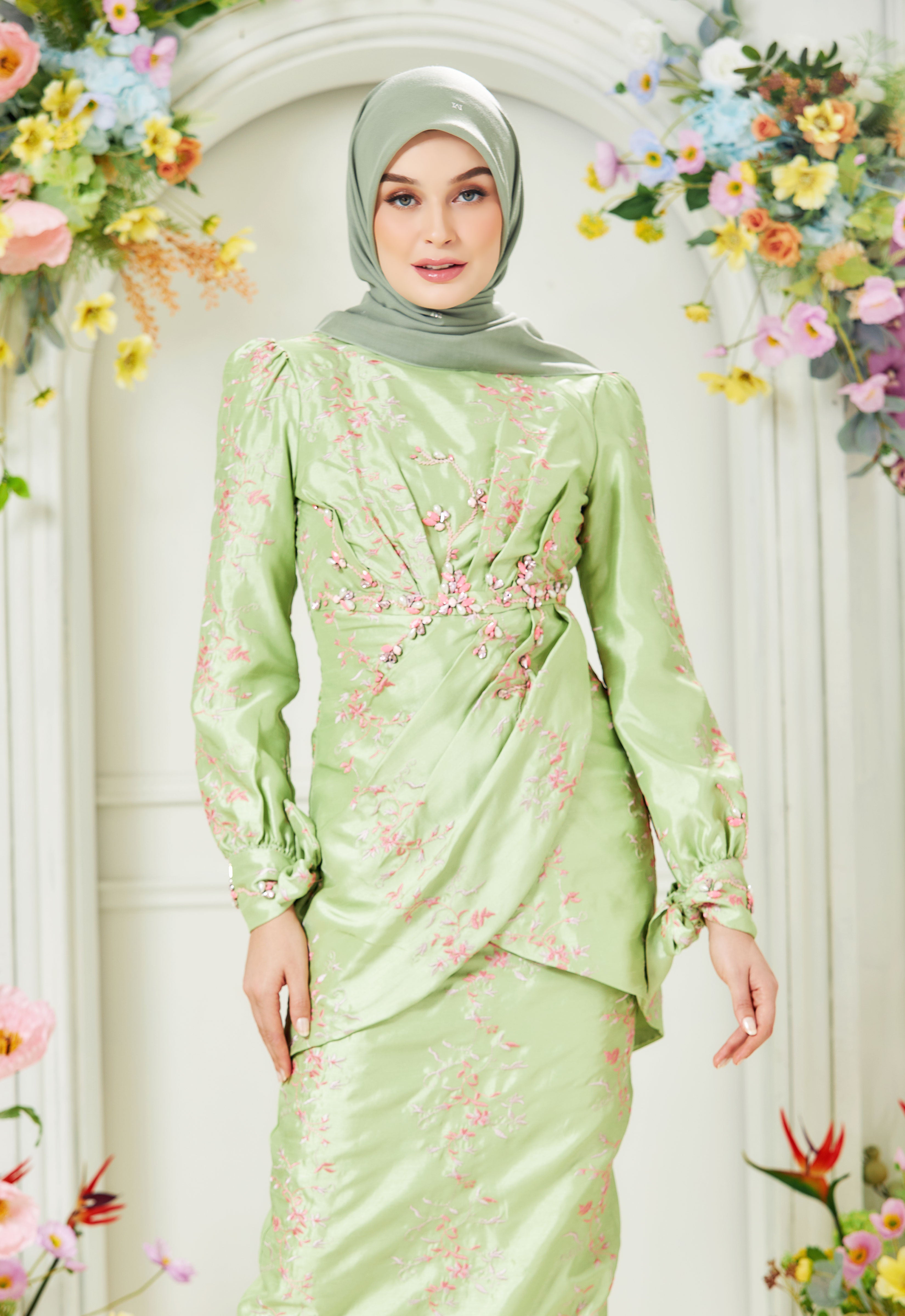 RABECCA LUXE DRAPPED KURUNG - GREEN PINK