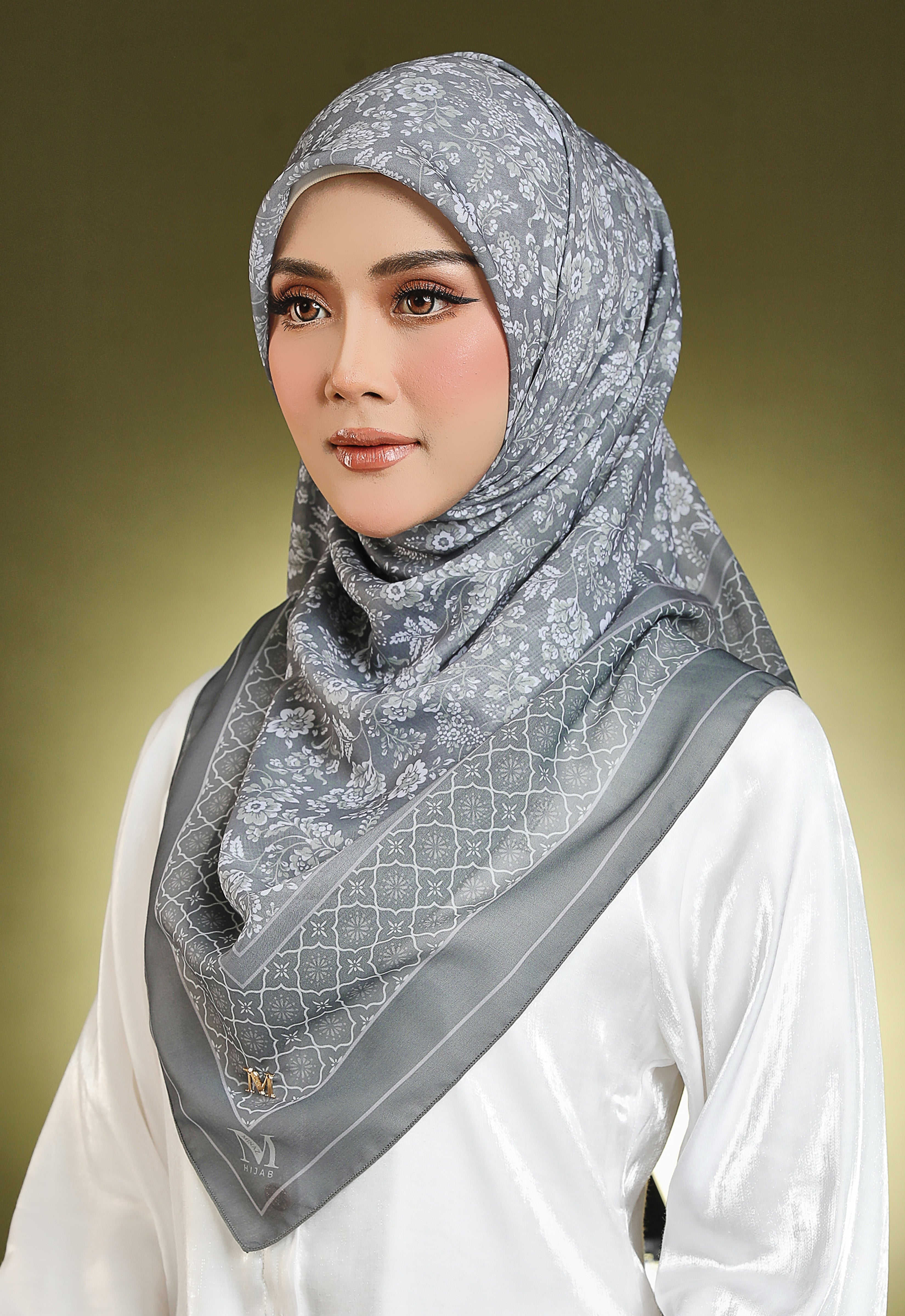 YASMEEN BAWAL - DARK GRAY