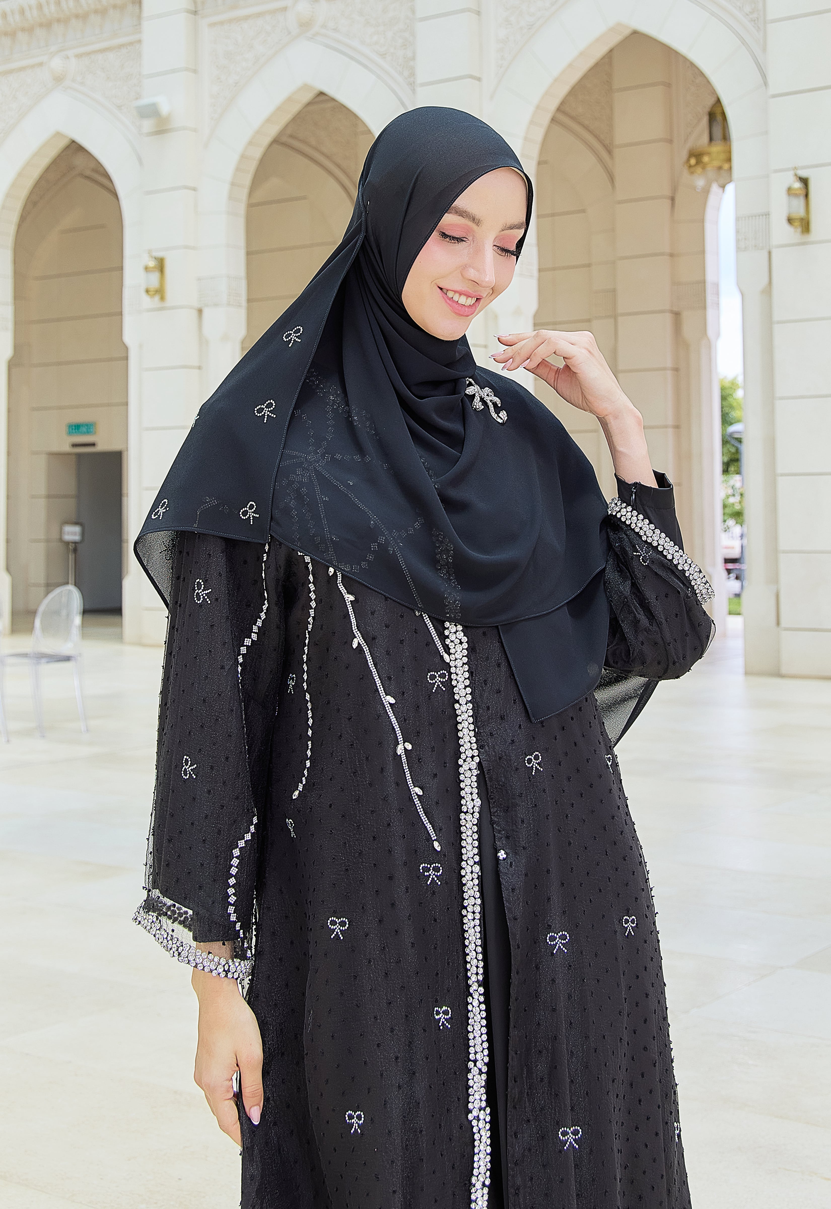 HILYA PREMIUM ABAYA - BLACK