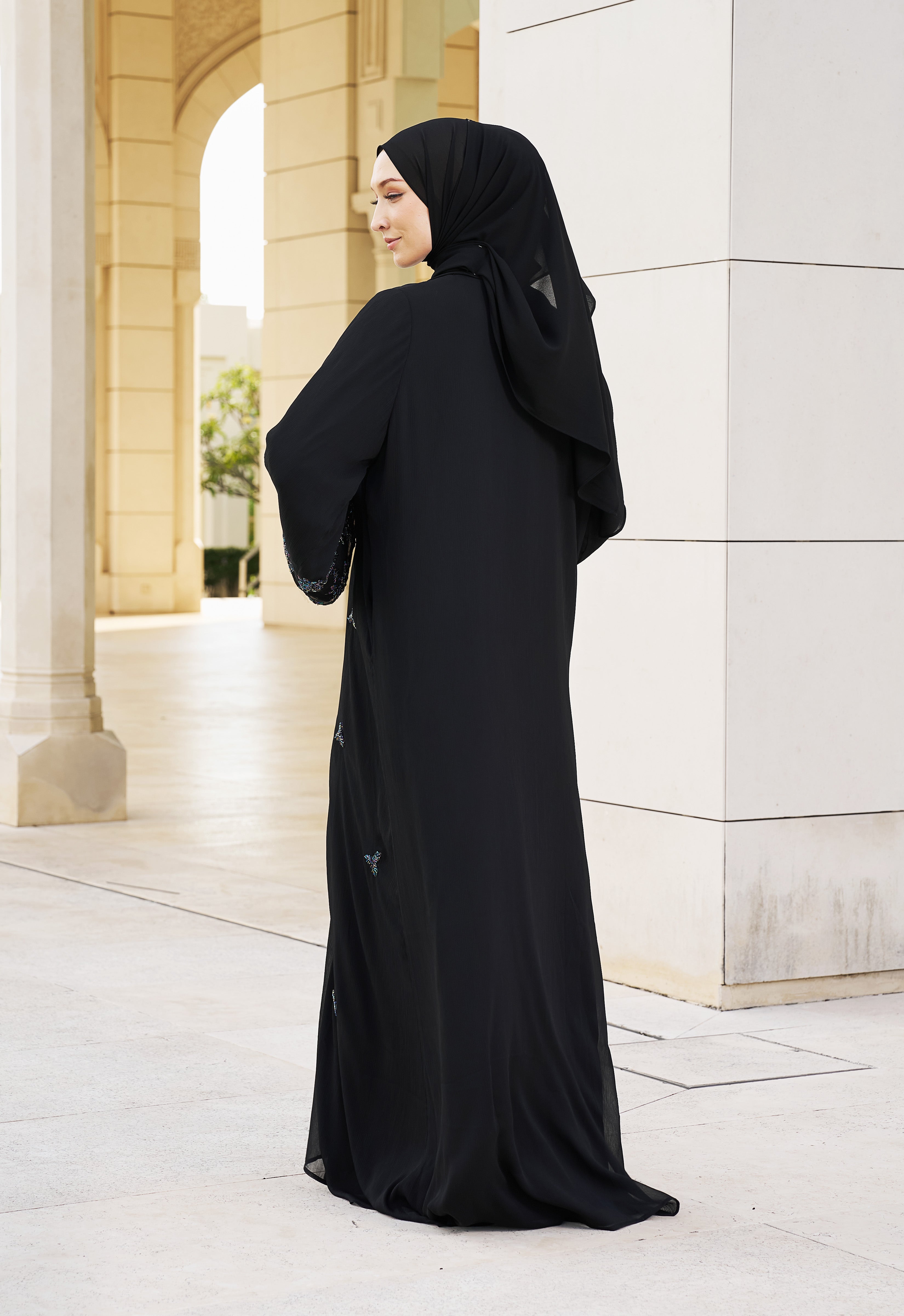 MANOHARA PREMIUM ABAYA - BLACK