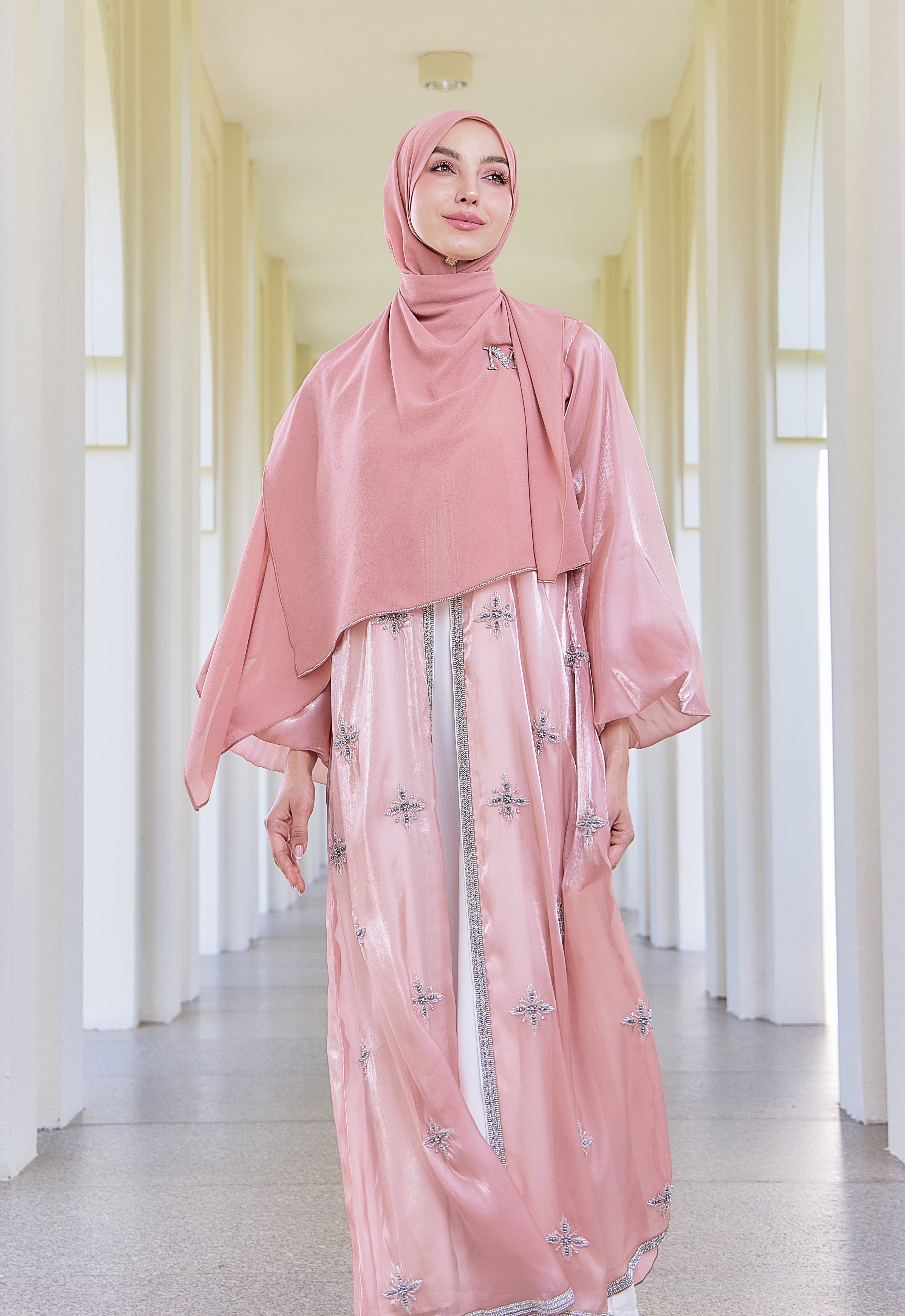 THALIA LUXE ABAYA - PEACH