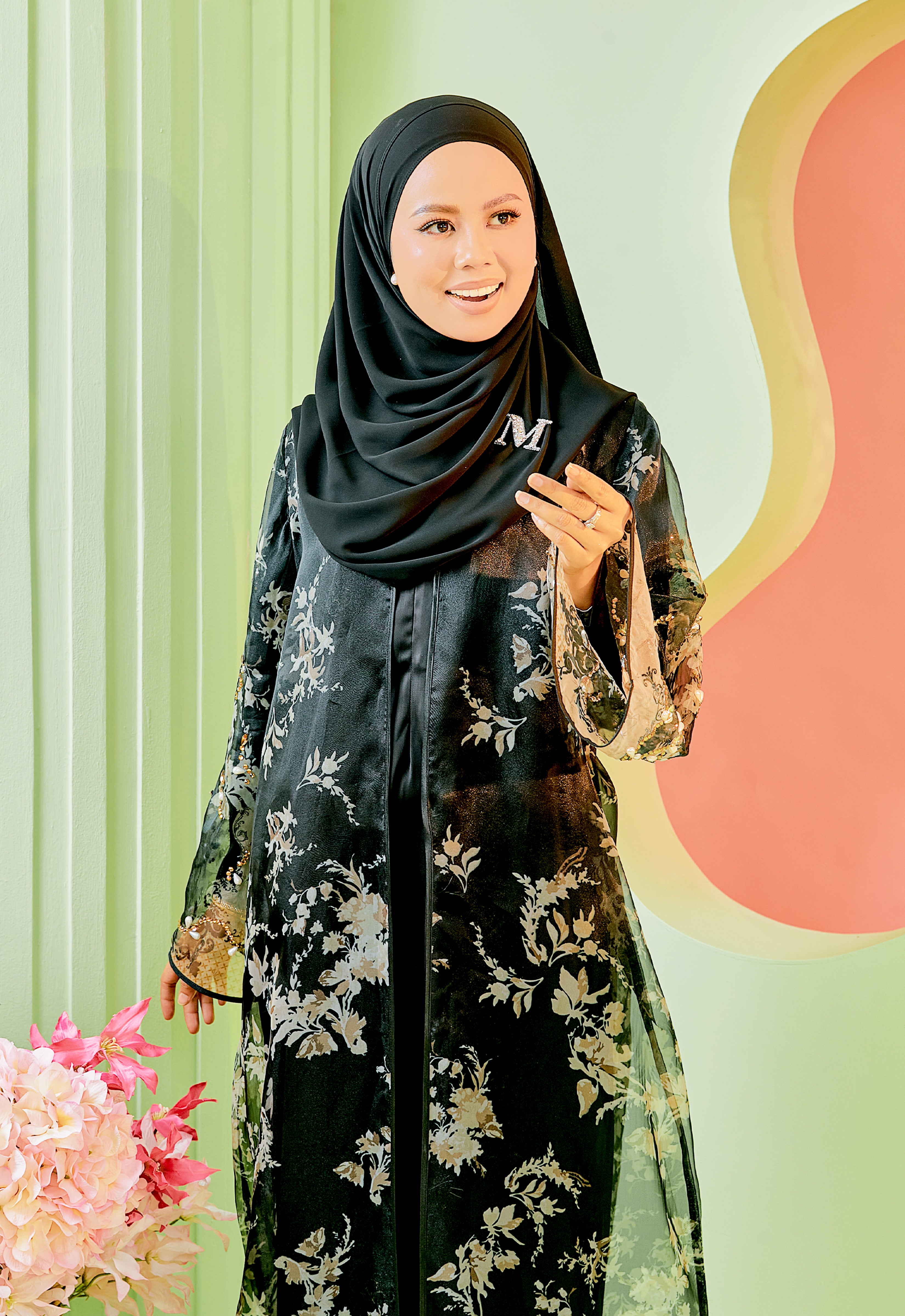 AUR ABAYA - BLACK