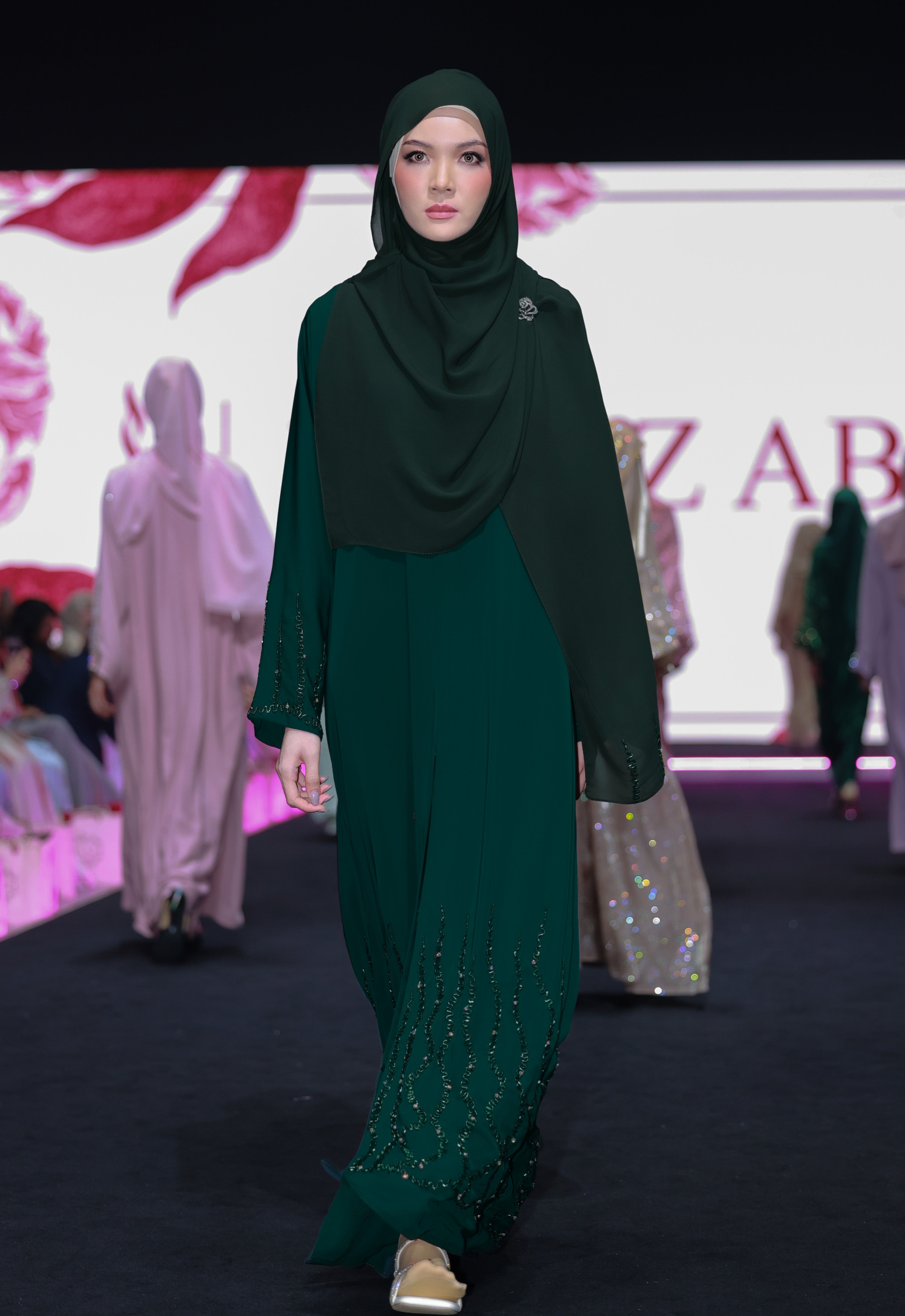 ADRA LUXE ABAYA - DARK GREEN