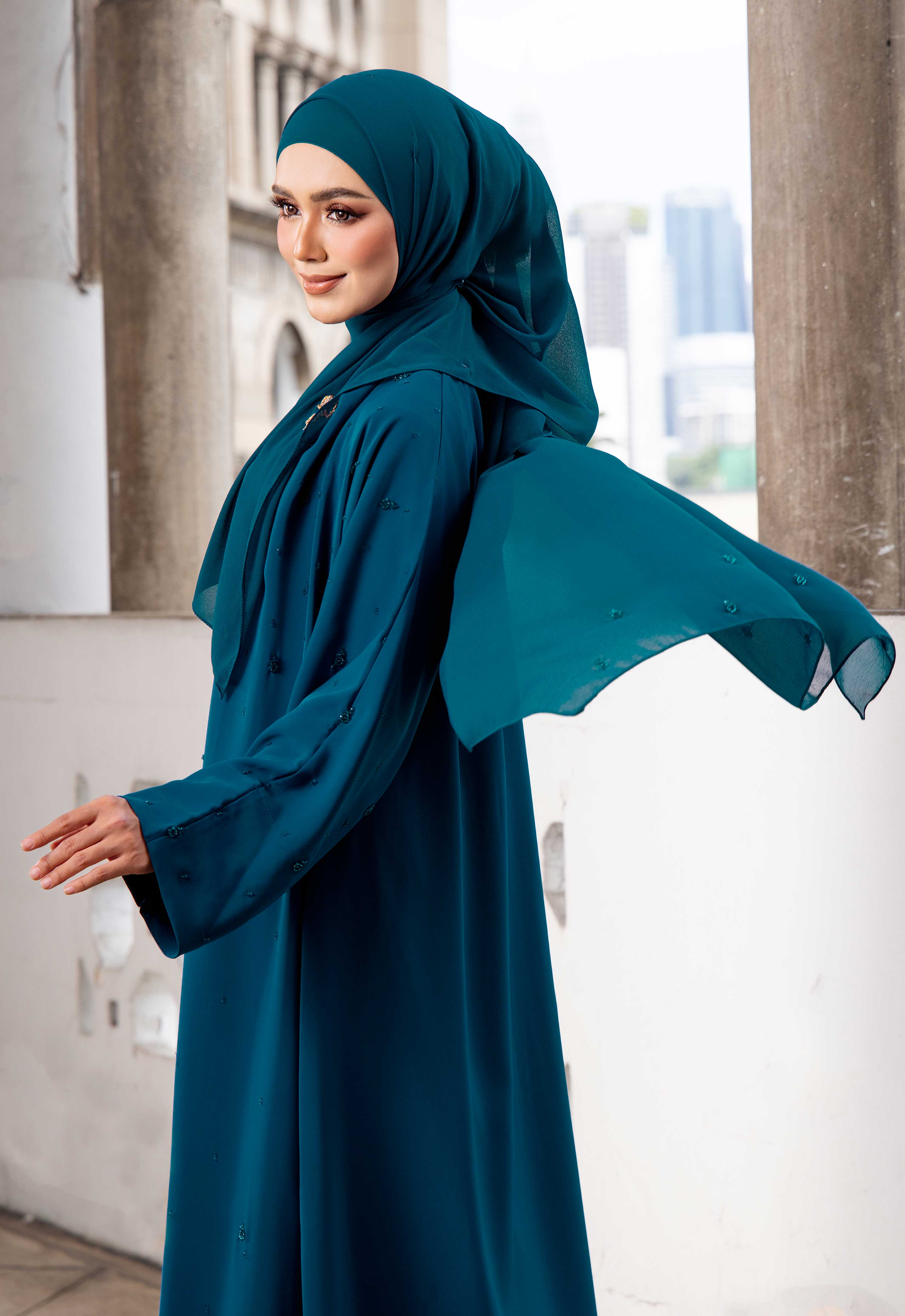 AMNA ABAYA - TEAL BLUE