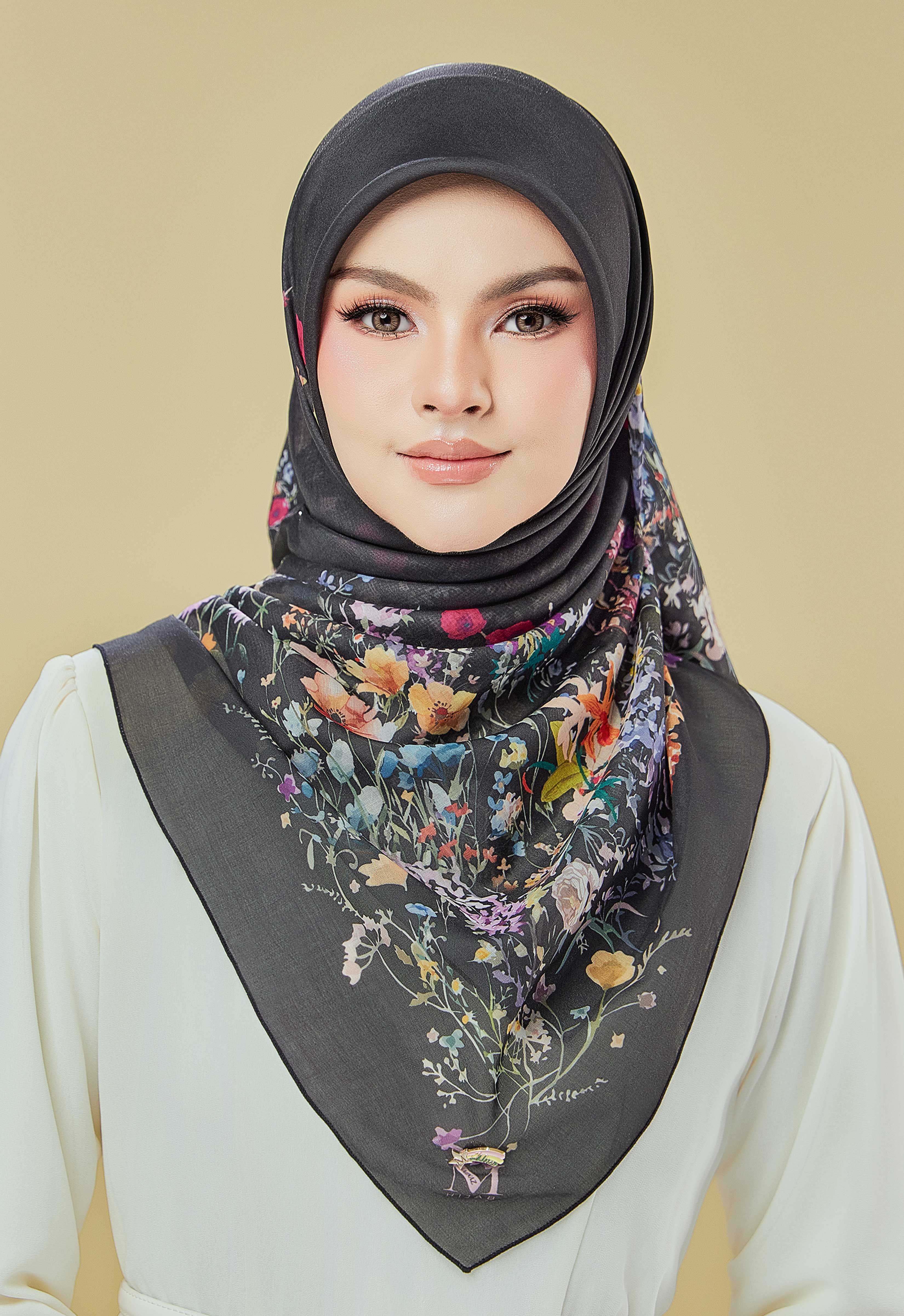 TWINKLE SERIES ASTRELLA - BLACK