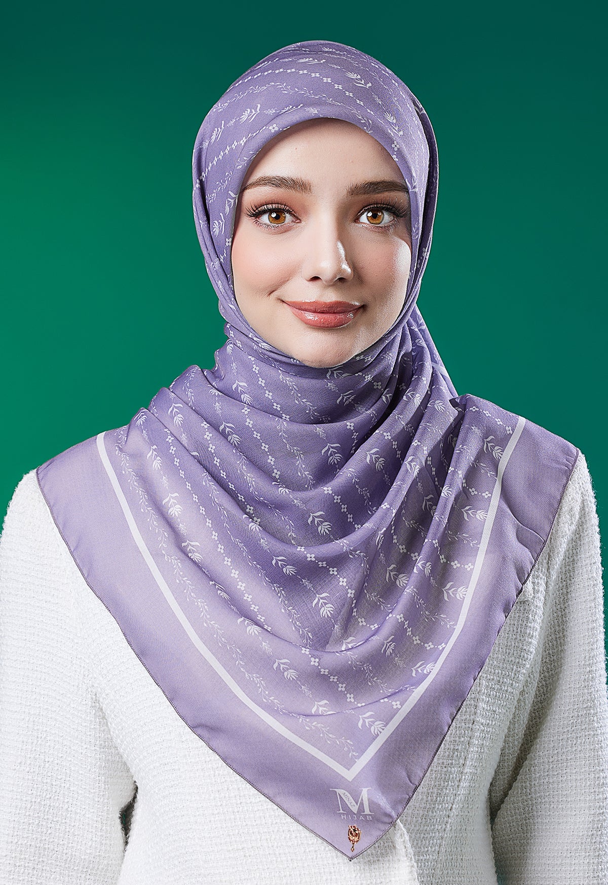 MINAZ HIJAB - SUPERWOMAN SERIES