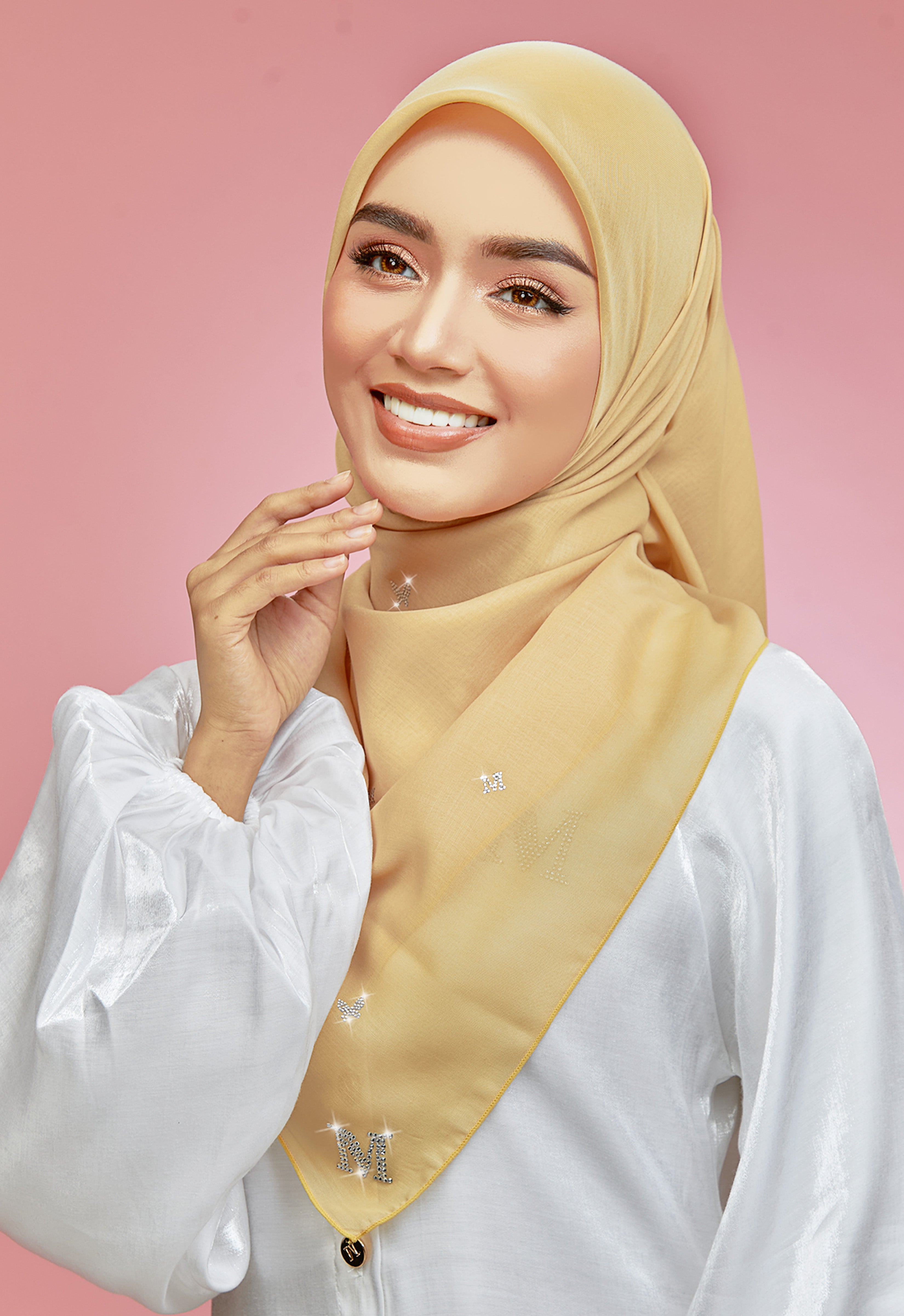 PLAIN BUTTERFLY STONE BAWAL - MUSTARD