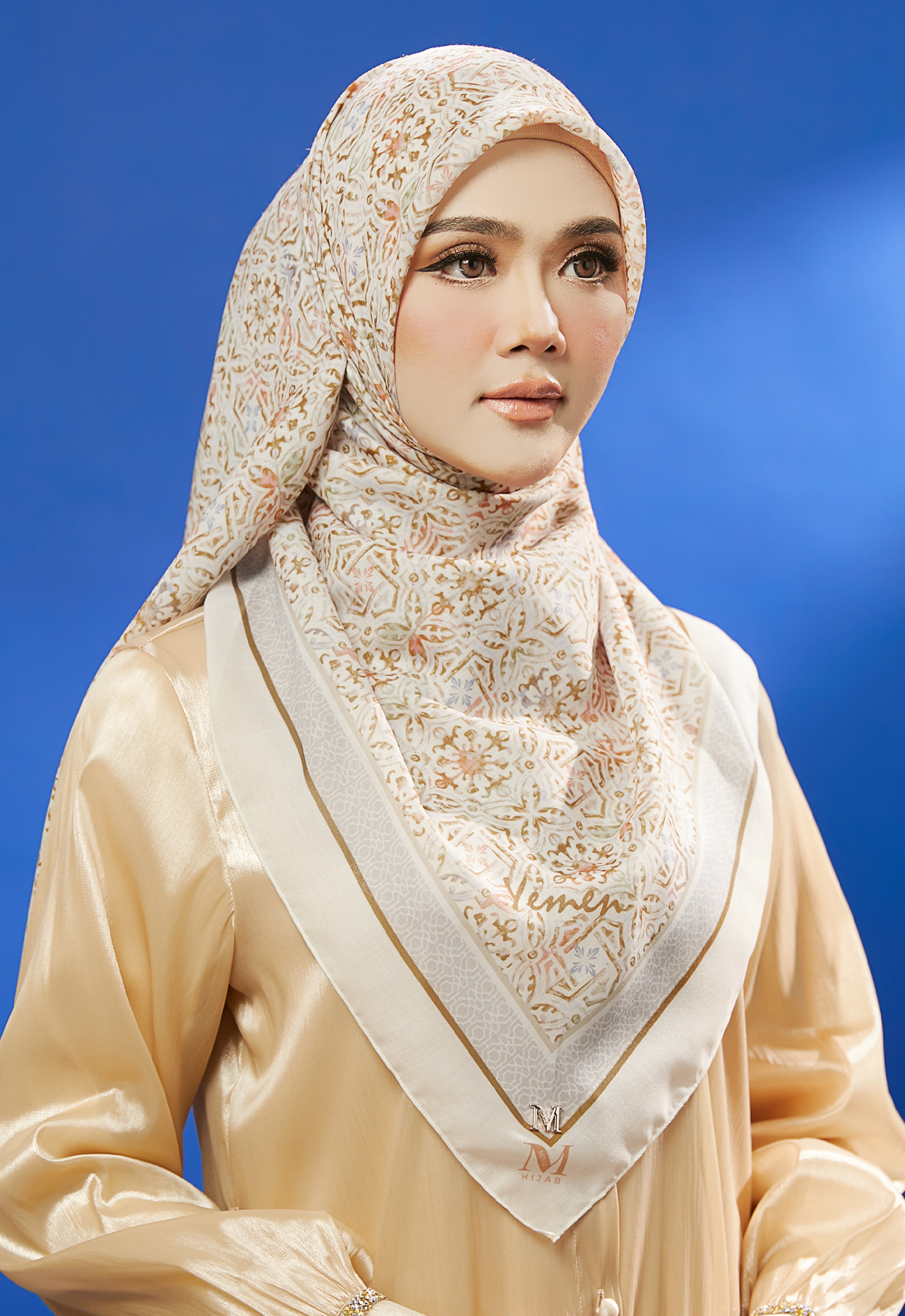 YEMEN BAWAL - NUDE