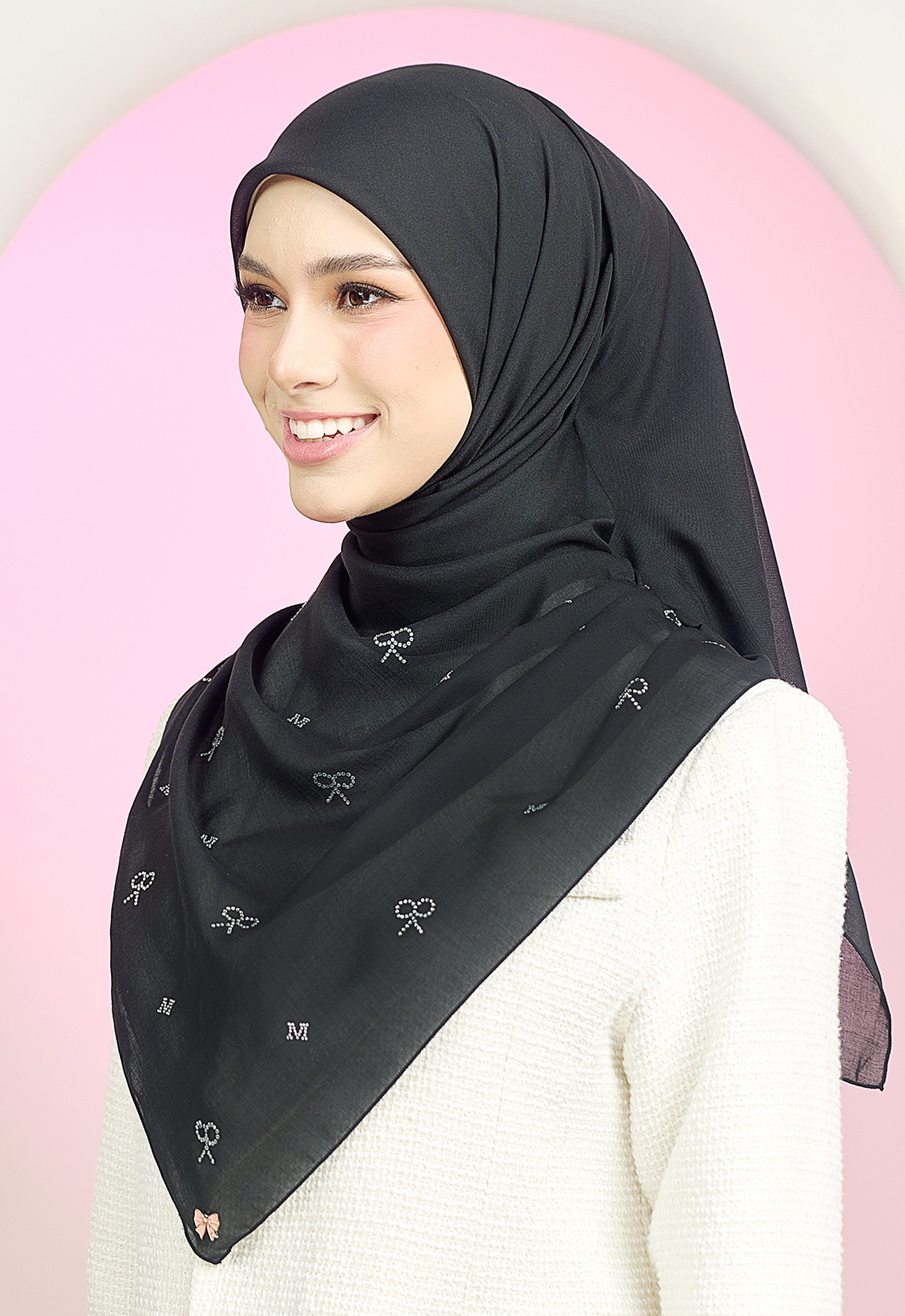 RIBBONY PLAIN STONE - BLACK