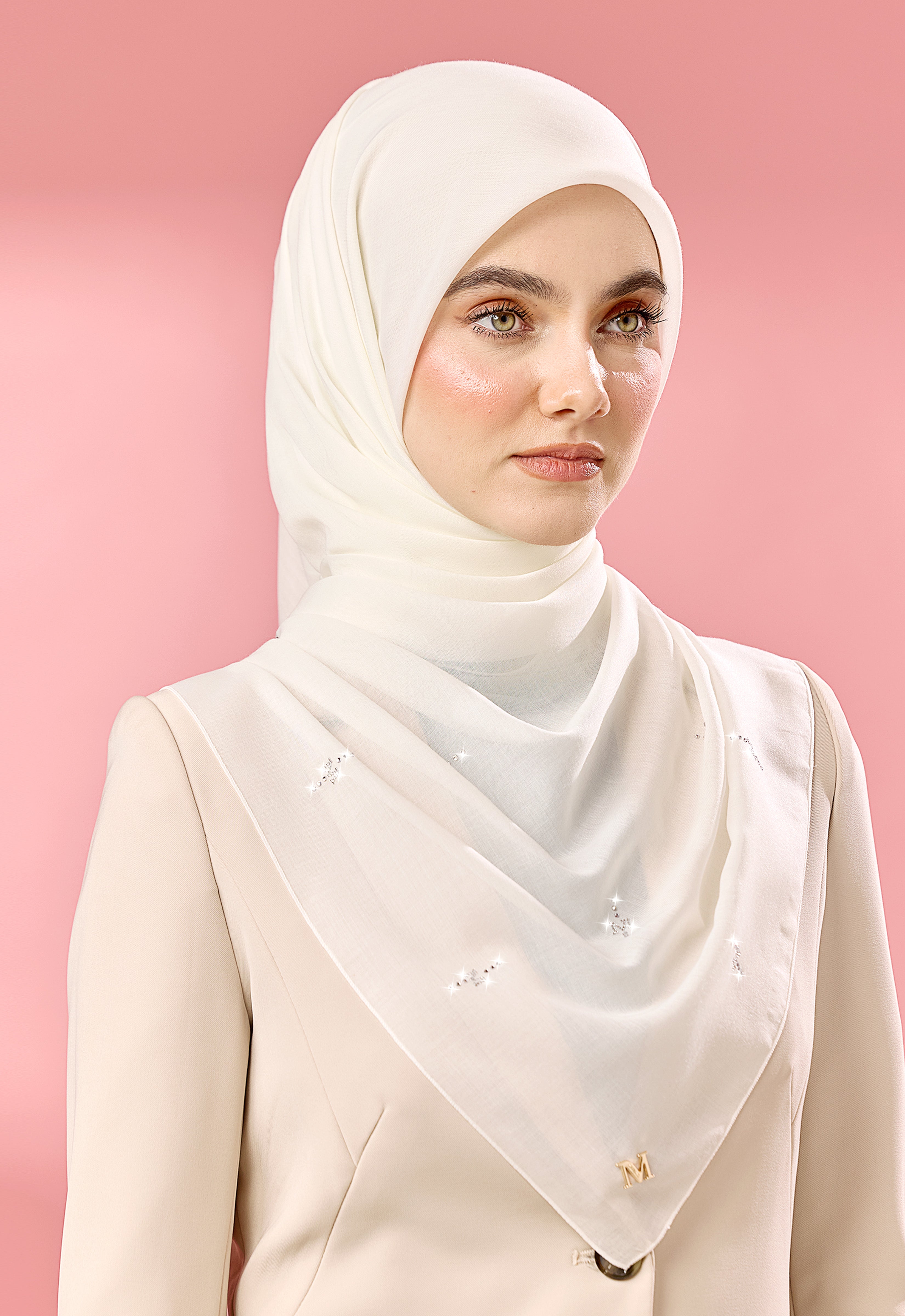 SURI PLAIN STONE - OFF WHITE