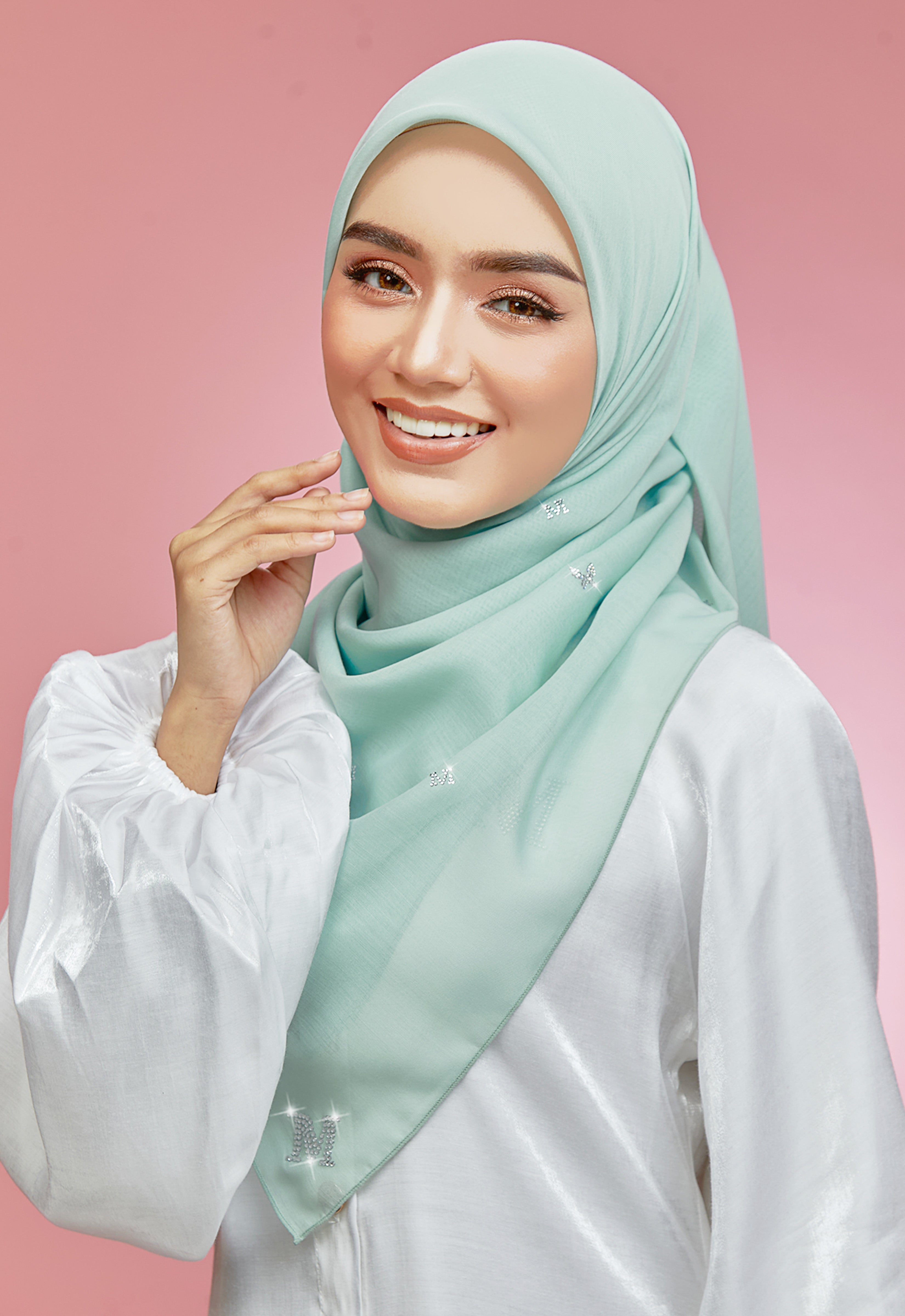 PLAIN BUTTERFLY STONE BAWAL - TIFFANY