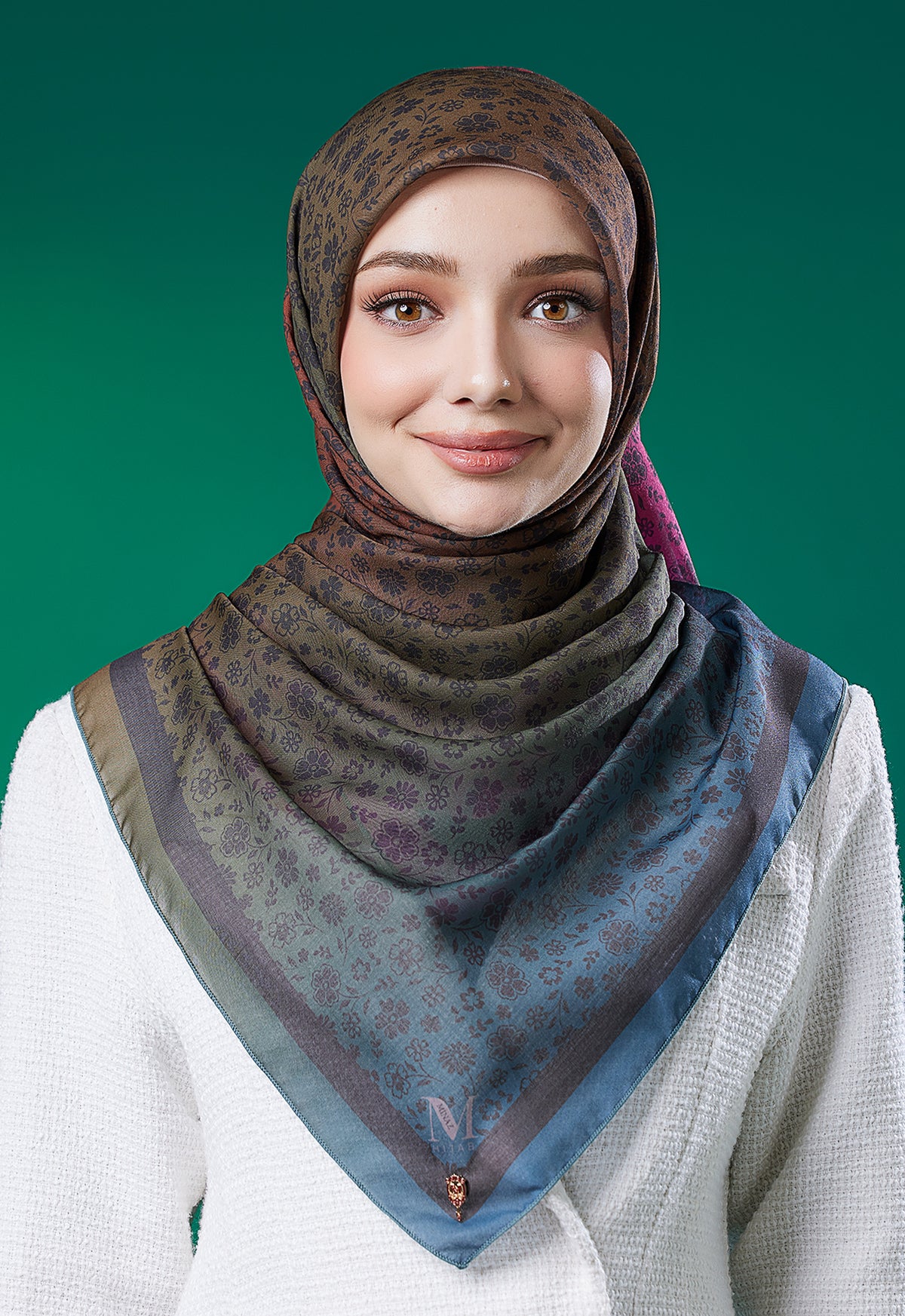 MINAZ HIJAB - SUPERWOMAN SERIES
