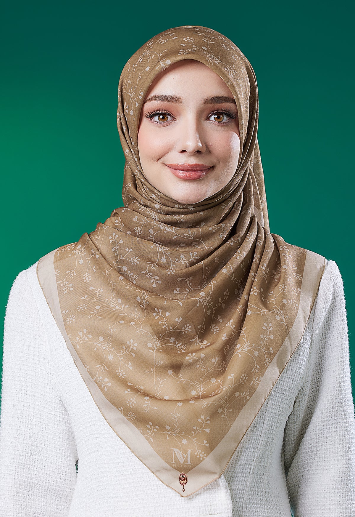 MINAZ HIJAB - SUPERWOMAN SERIES