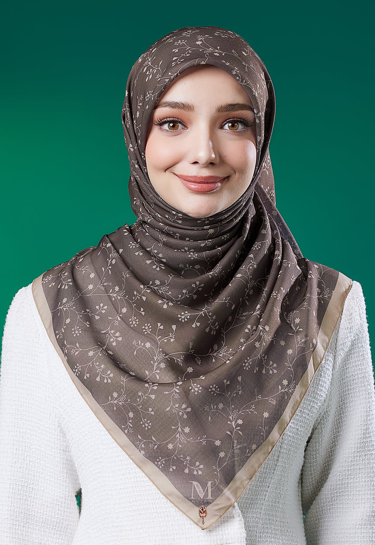 MINAZ HIJAB - SUPERWOMAN SERIES