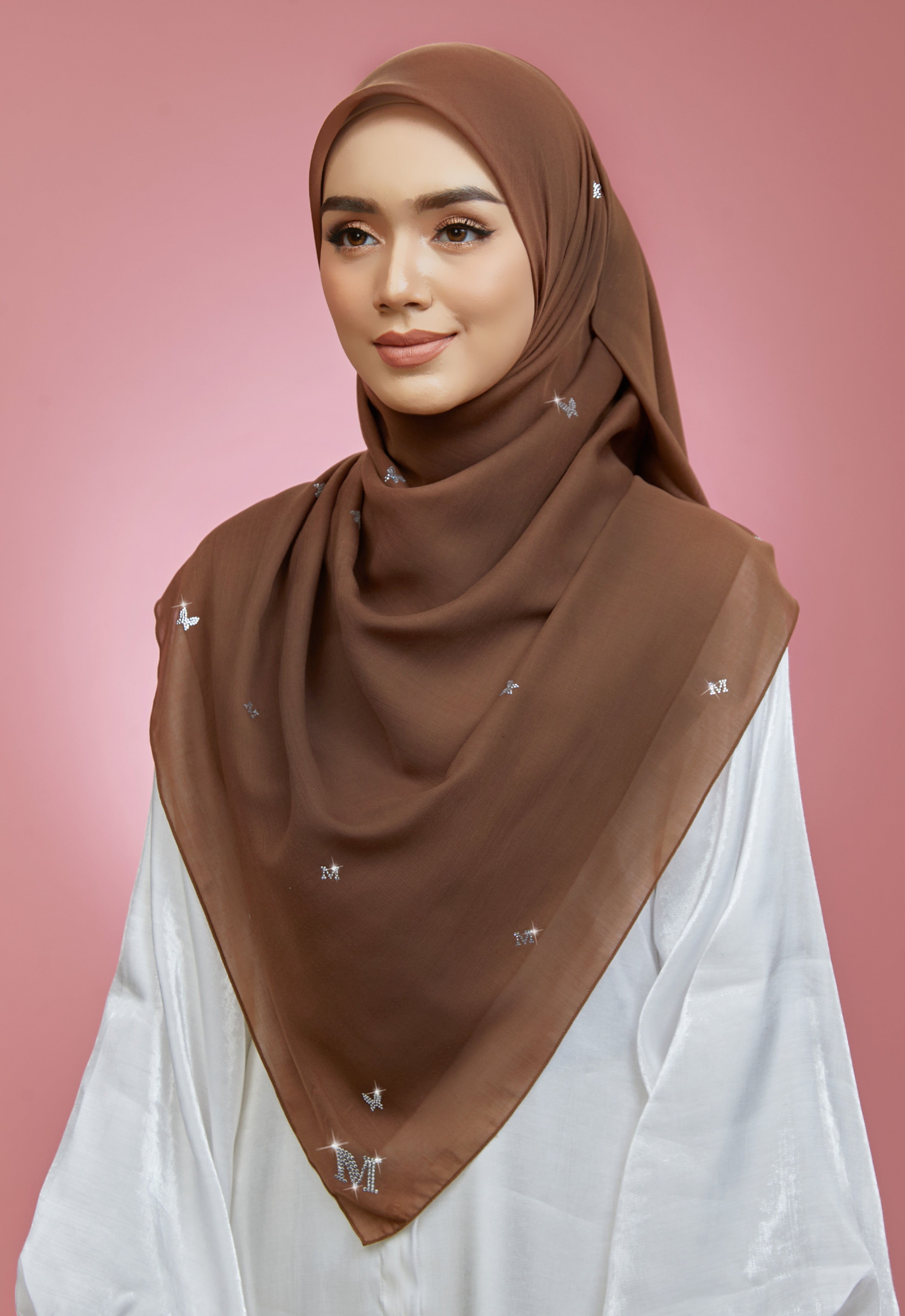 PLAIN BUTTERFLY STONE BAWAL - BROWN