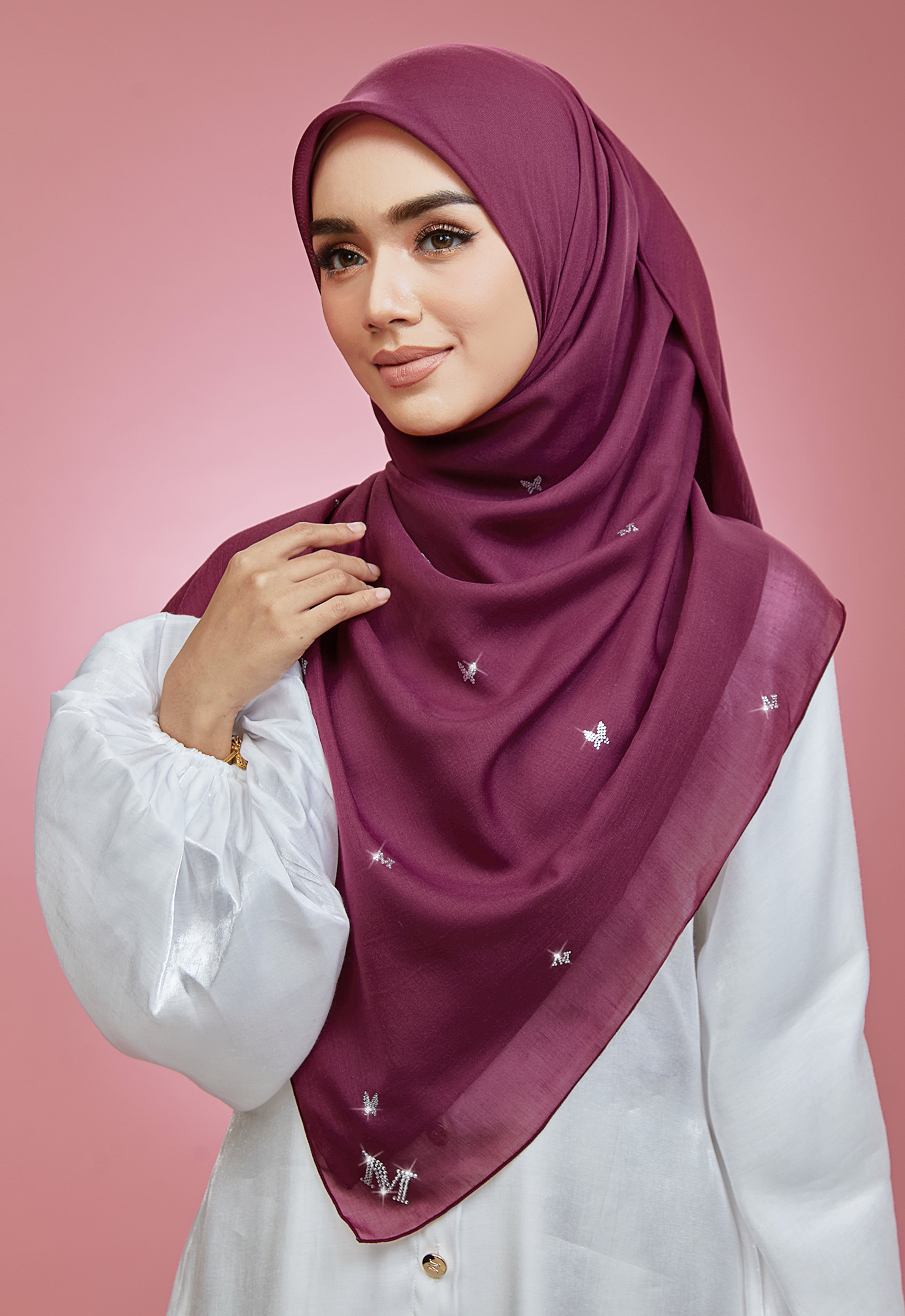 PLAIN BUTTERFLY STONE BAWAL - BURGUNDY