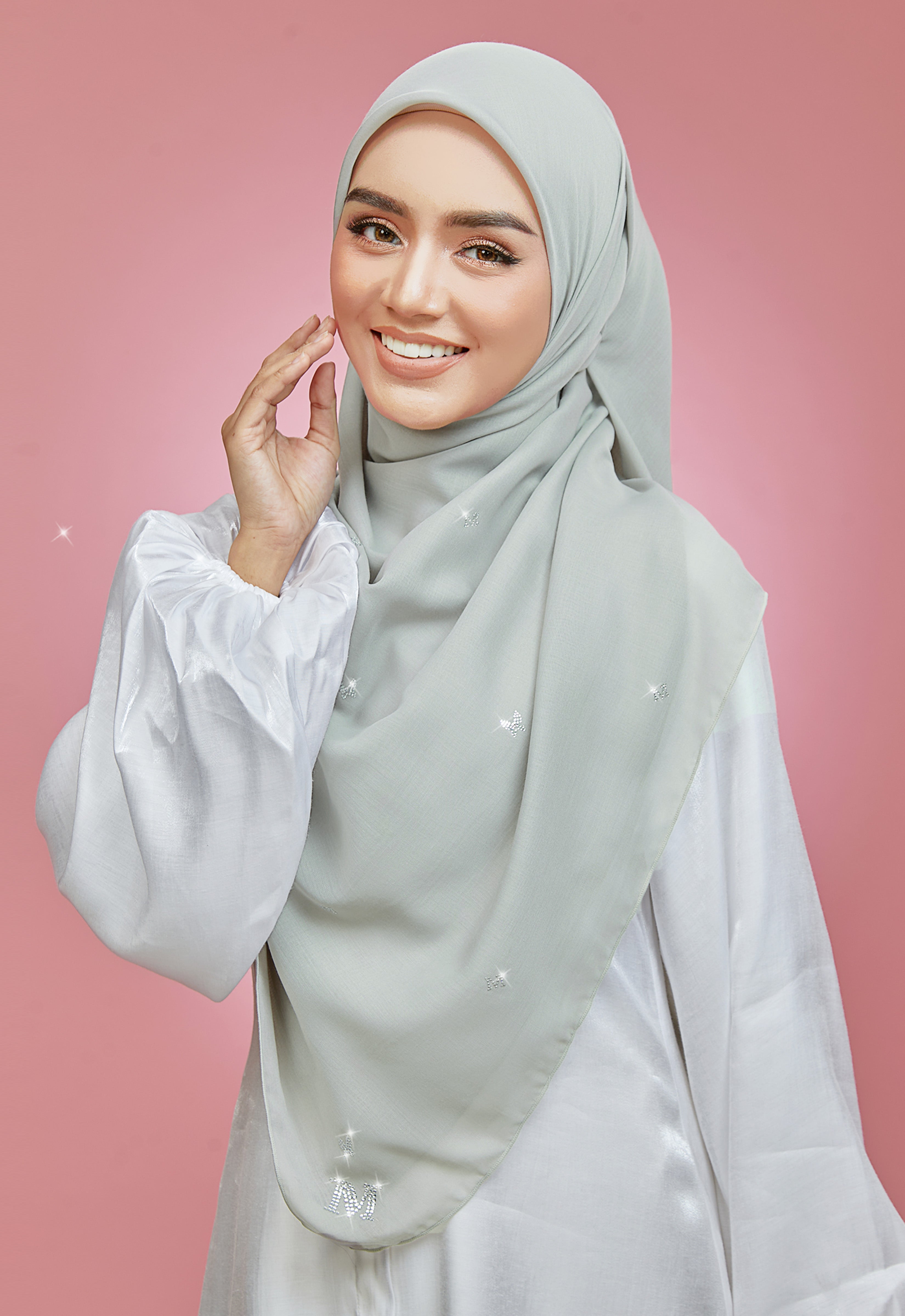 PLAIN BUTTERFLY STONE BAWAL - GRAY