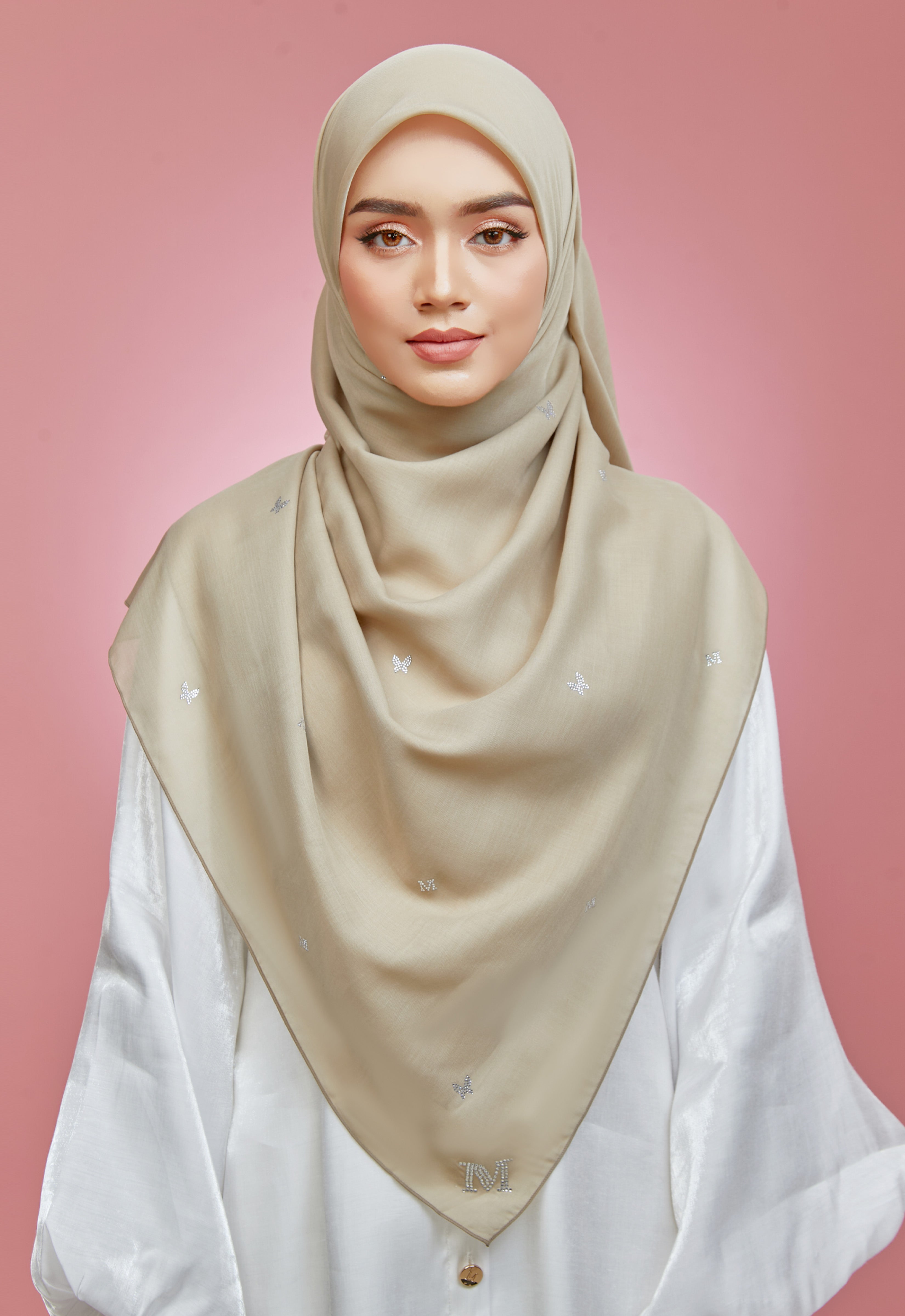 PLAIN BUTTERFLY STONE BAWAL - TAUPE