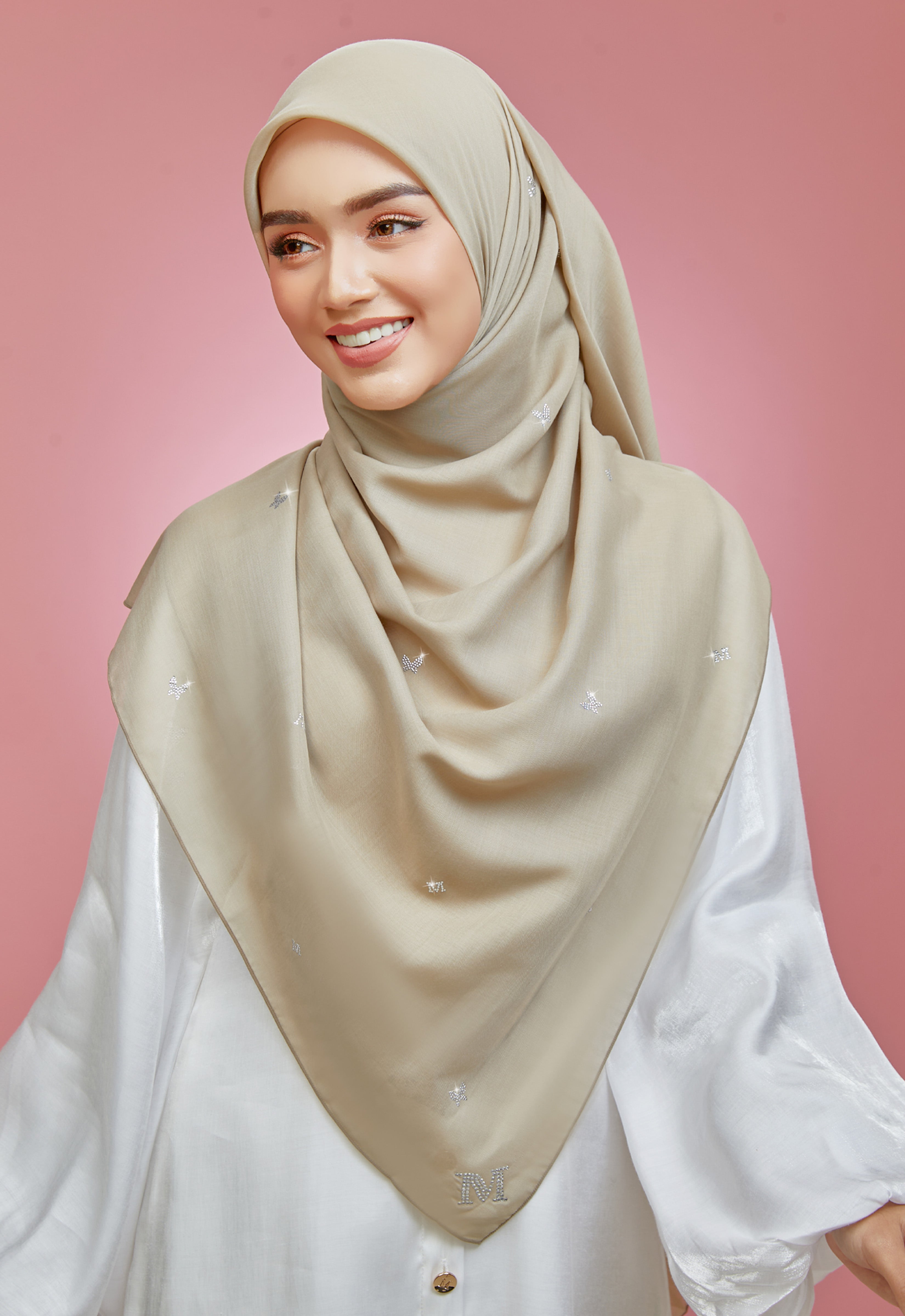 PLAIN BUTTERFLY STONE BAWAL - TAUPE