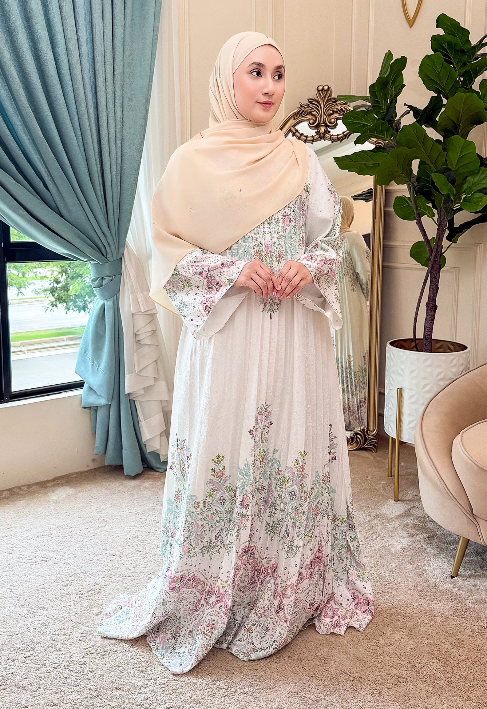 CAMILA JALABIYA PLEATED PRINTED - WHITE