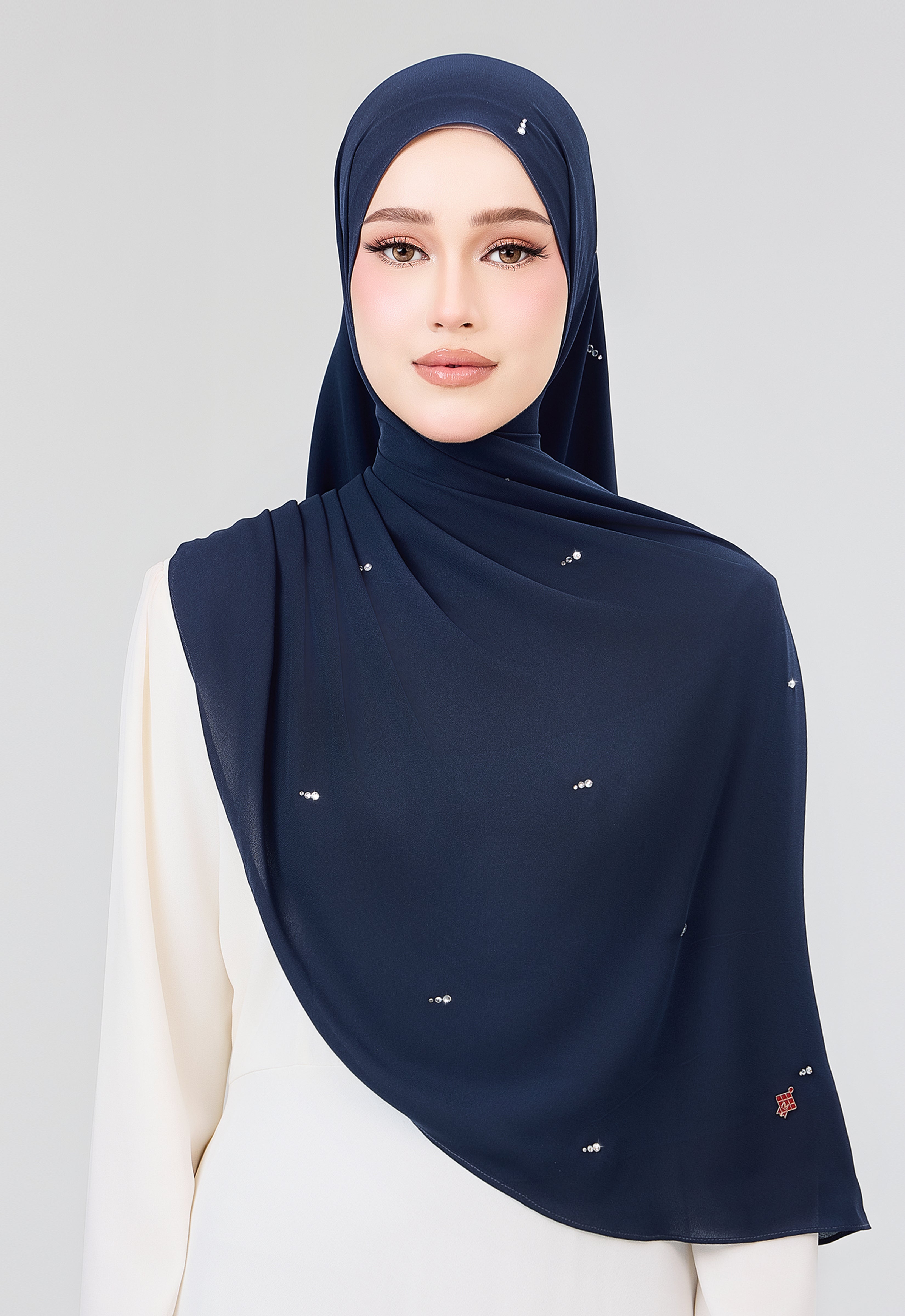 MINAZ HIJAB | SETULUS RAYA PLAIN STONE SHAWL - DARK BLUE