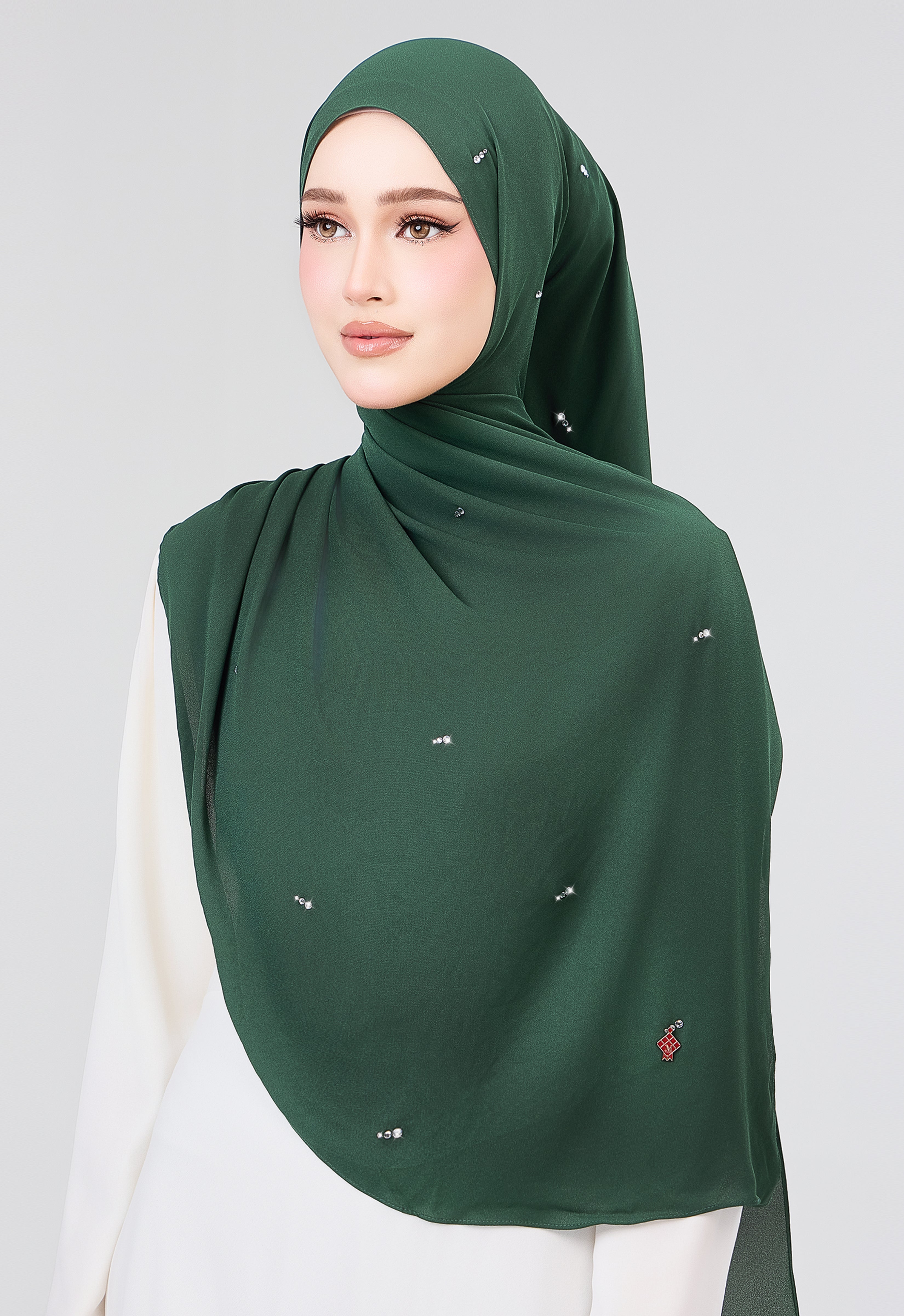 MINAZ HIJAB | SETULUS RAYA PLAIN STONE SHAWL - EMERALD GREEN