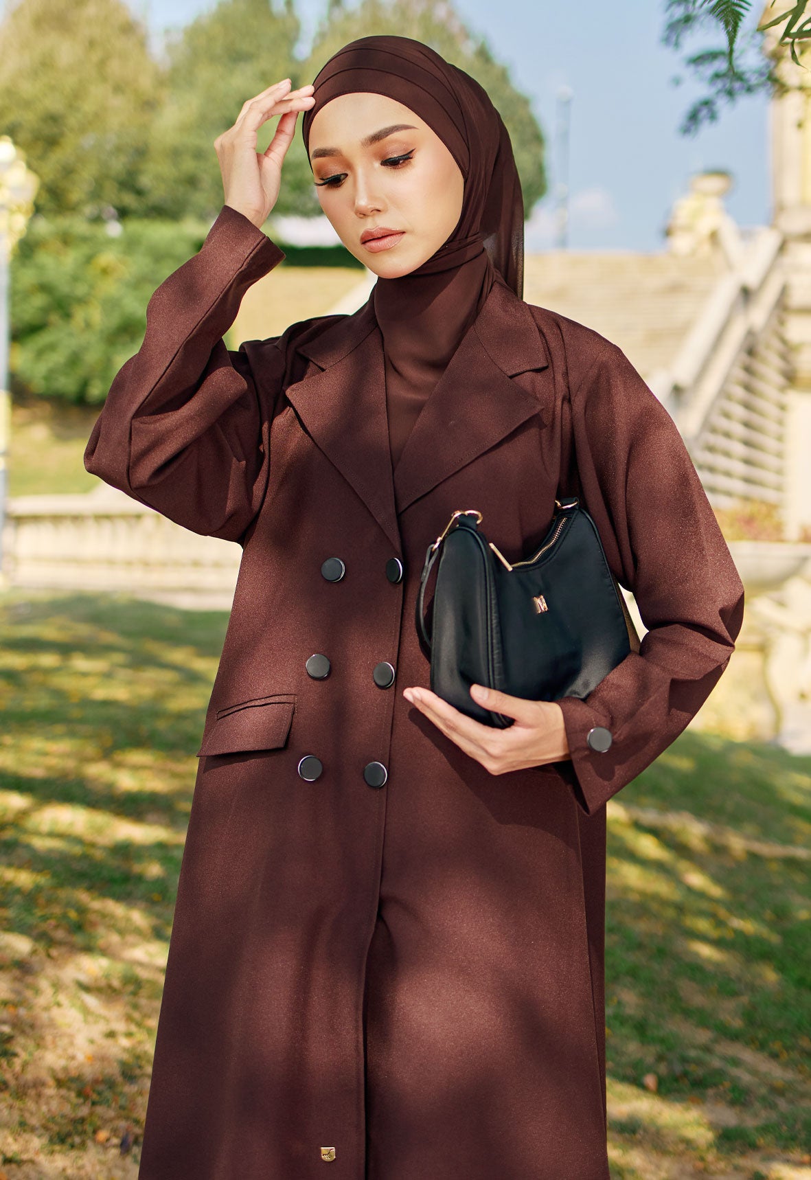 HADYAA CLASSIC ABAYA - DARK BROWN