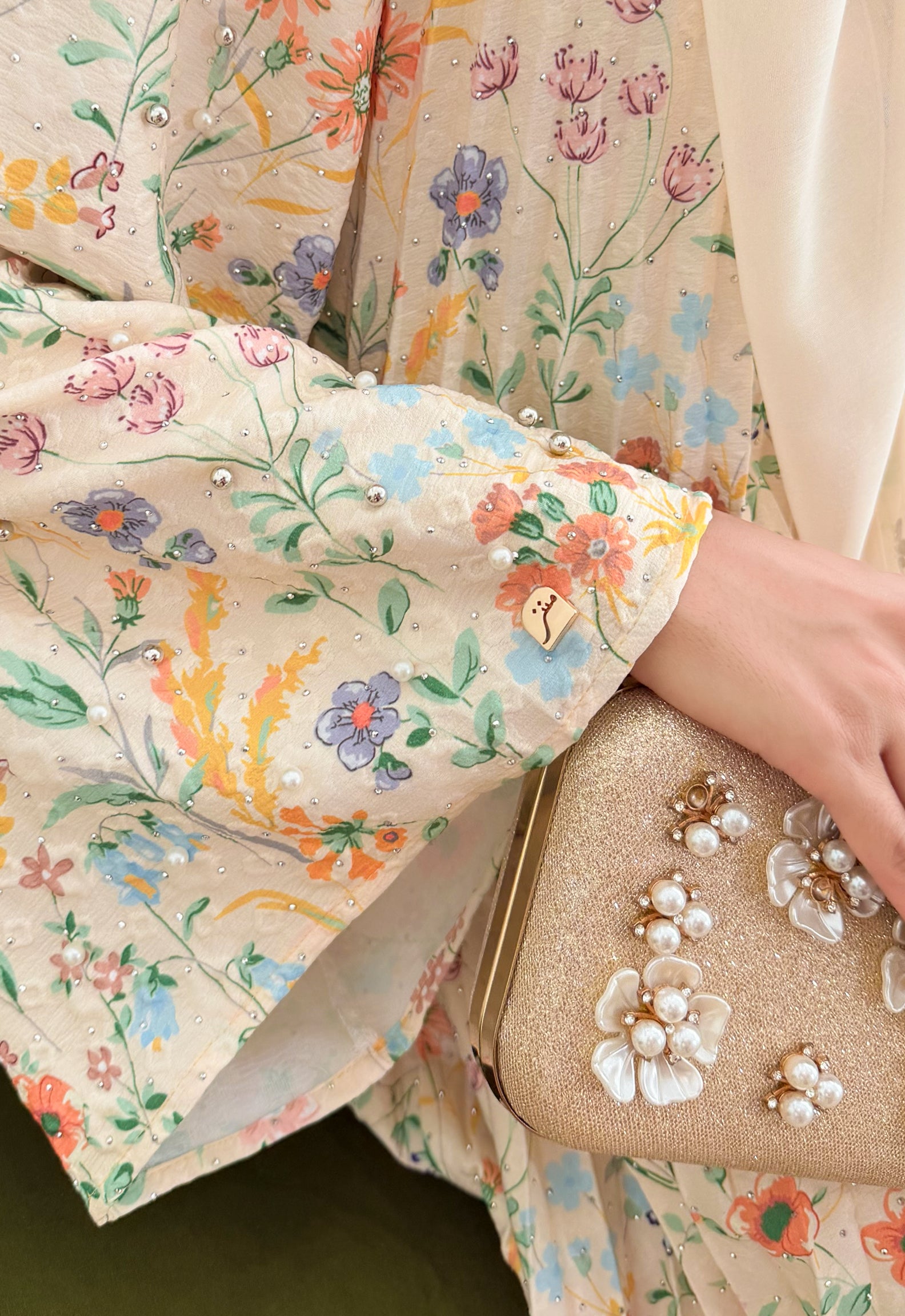 JASMINE  JALABIYA PLEATED  PRINTED - YELLOW
