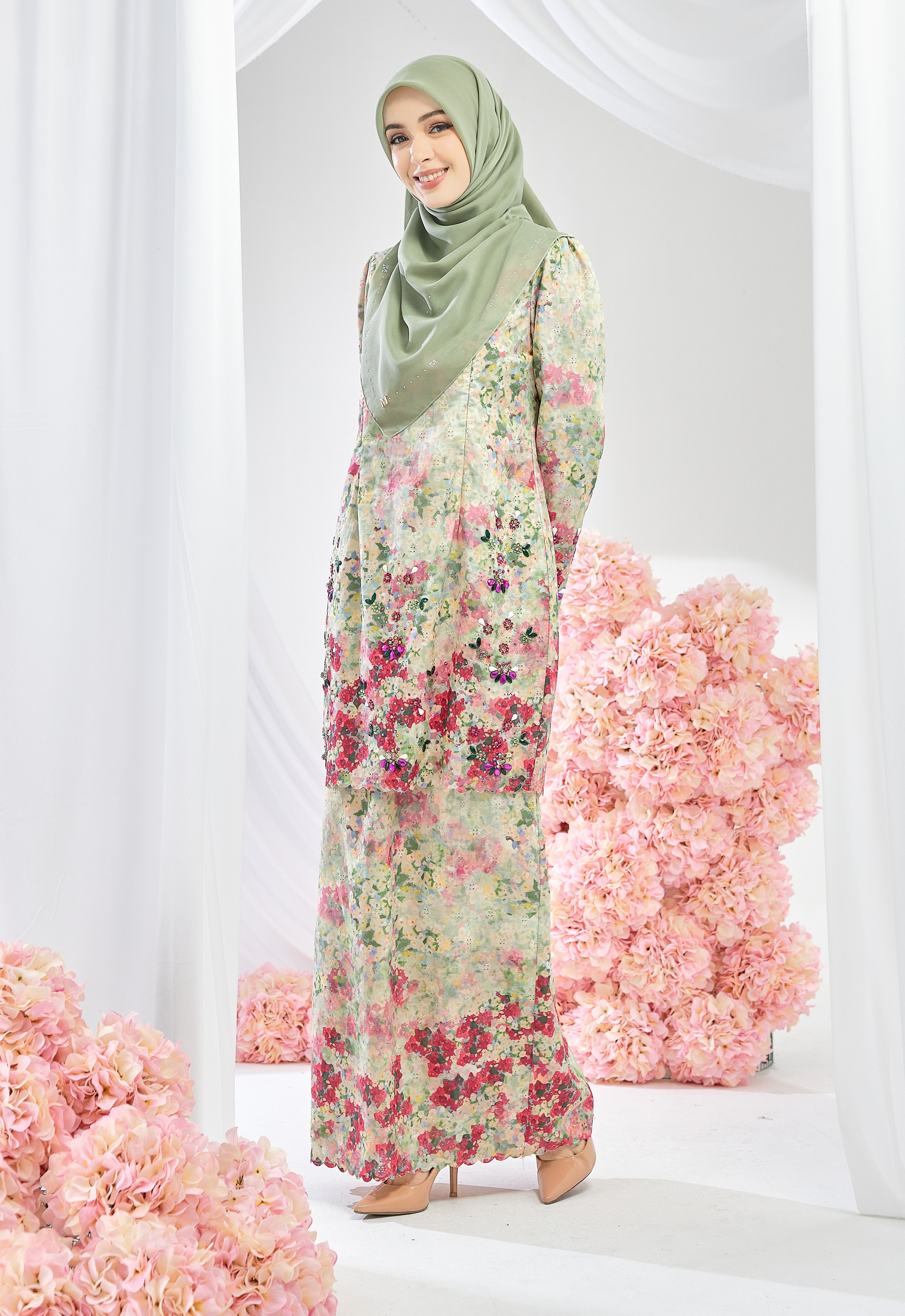 JOANNA DAISY KURUNG - GREEN