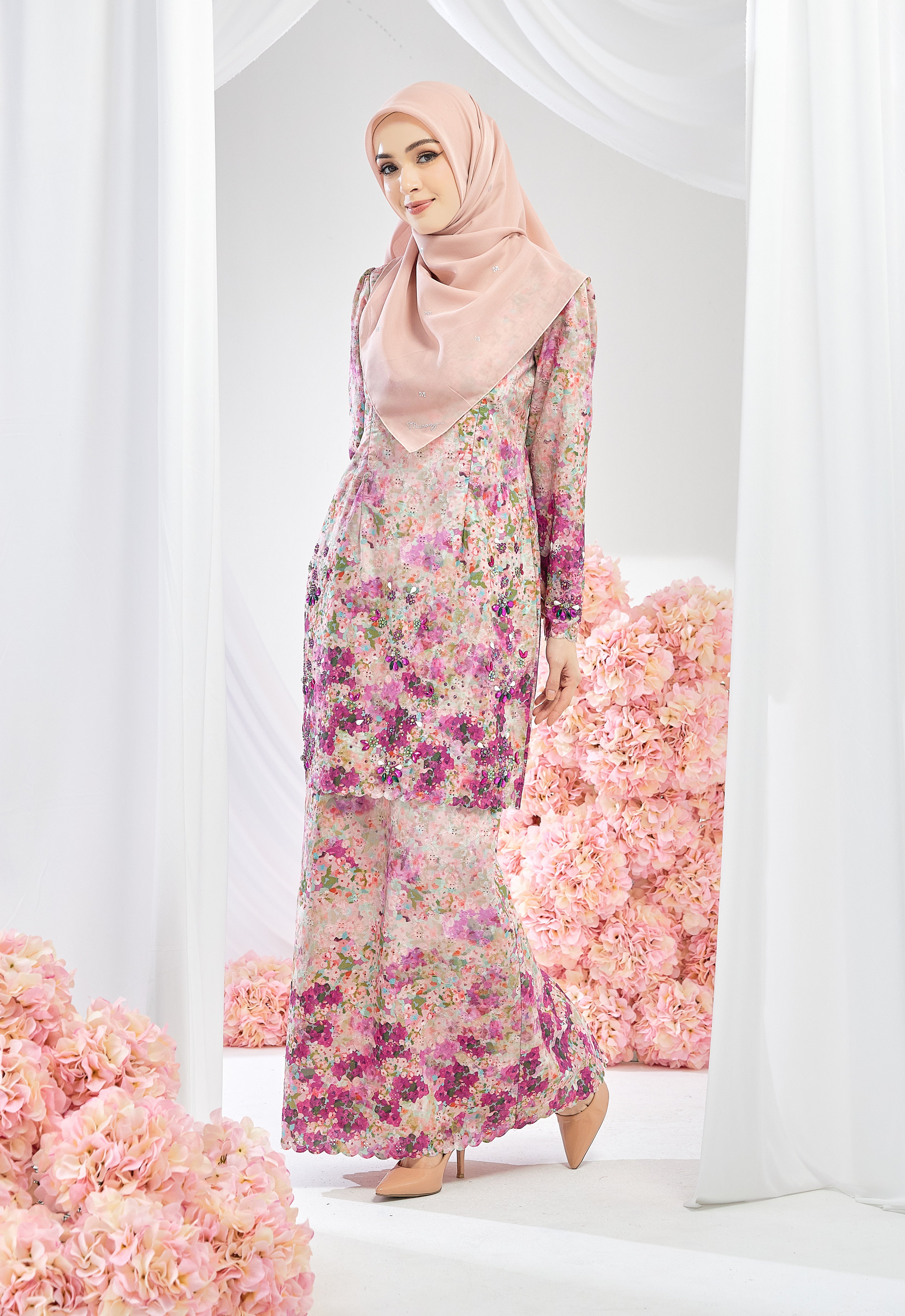 JOANNA DAISY KURUNG - MANGOSTEEN