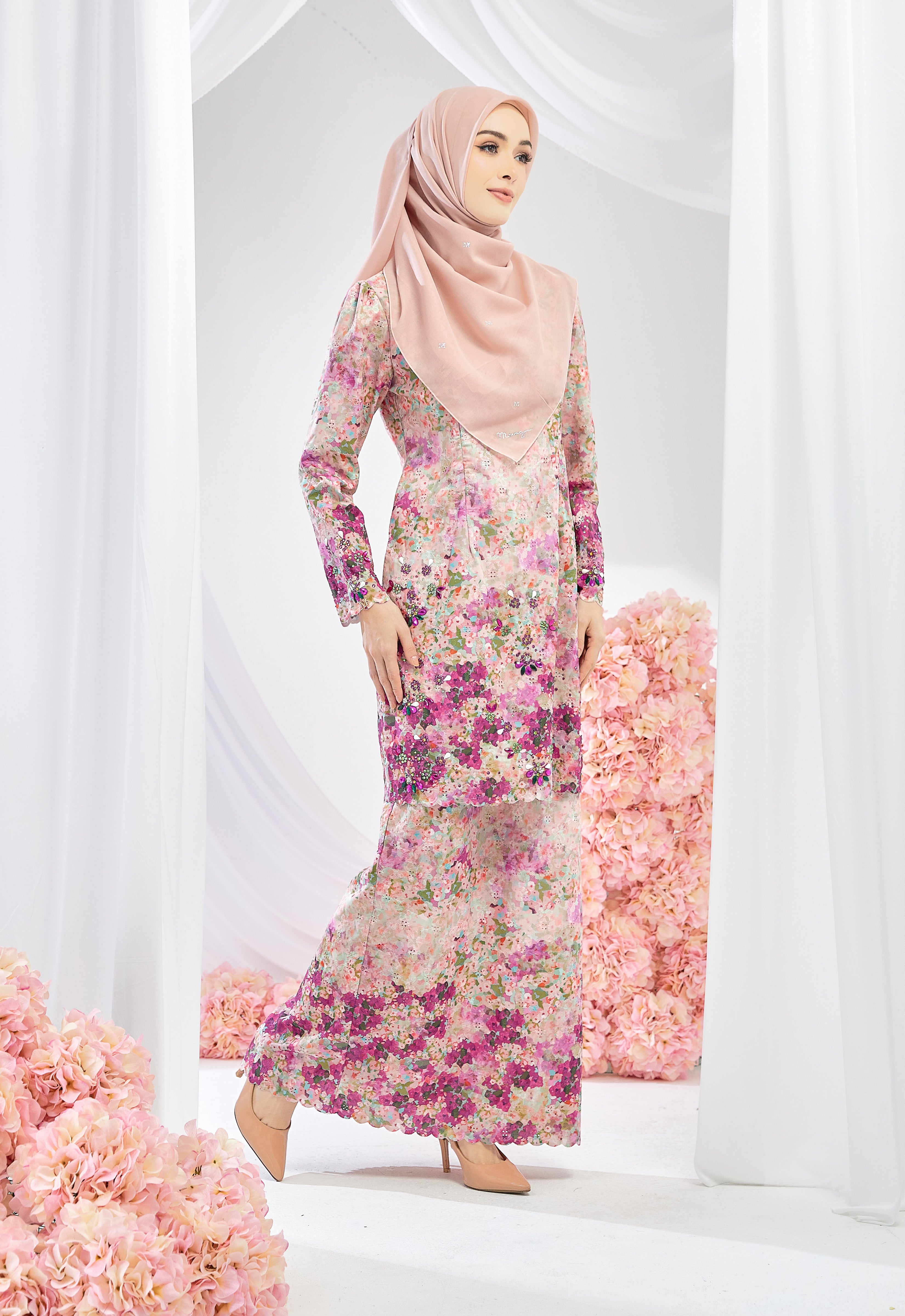 JOANNA DAISY KURUNG - MANGOSTEEN