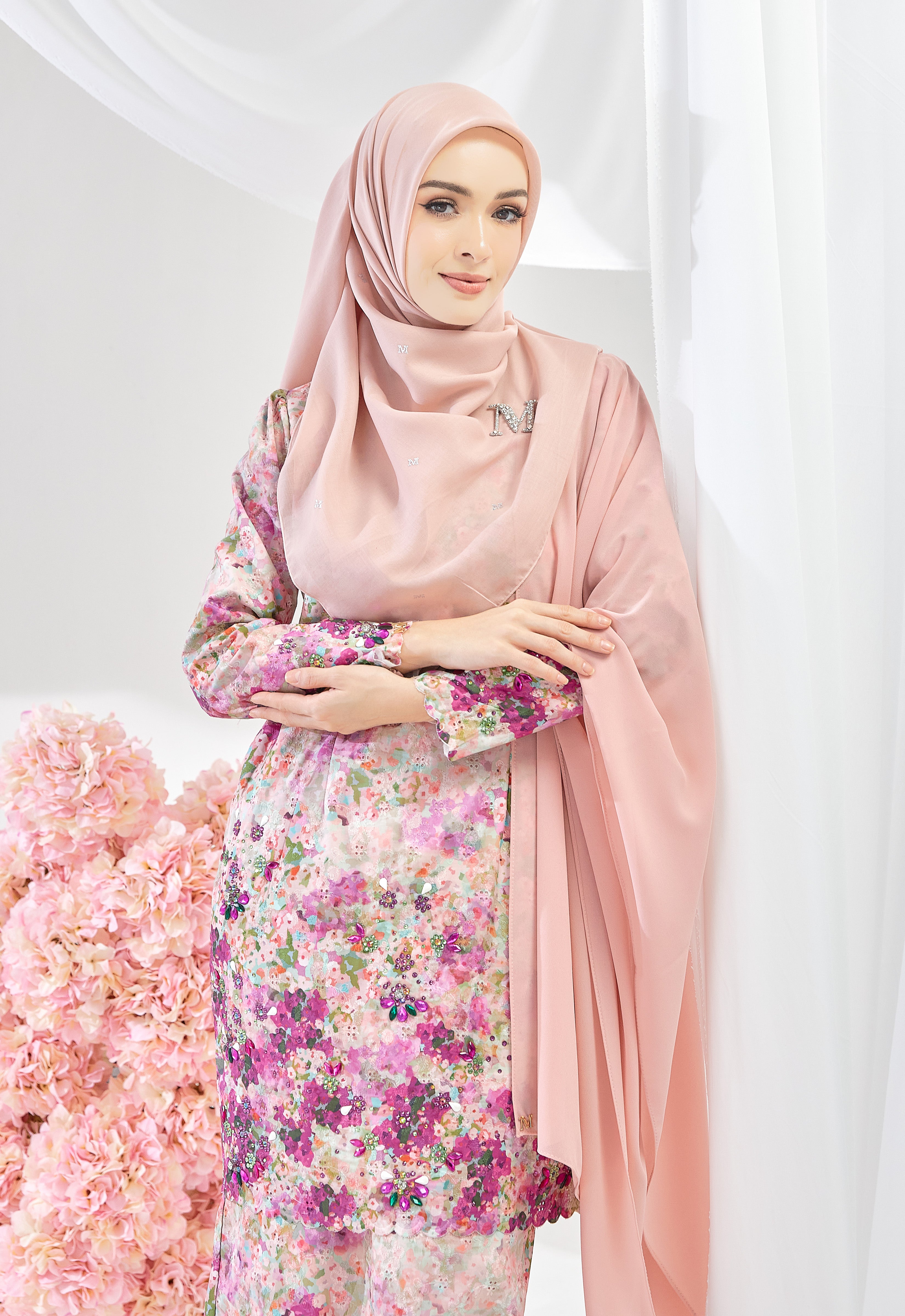 JOANNA DAISY KURUNG - MANGOSTEEN