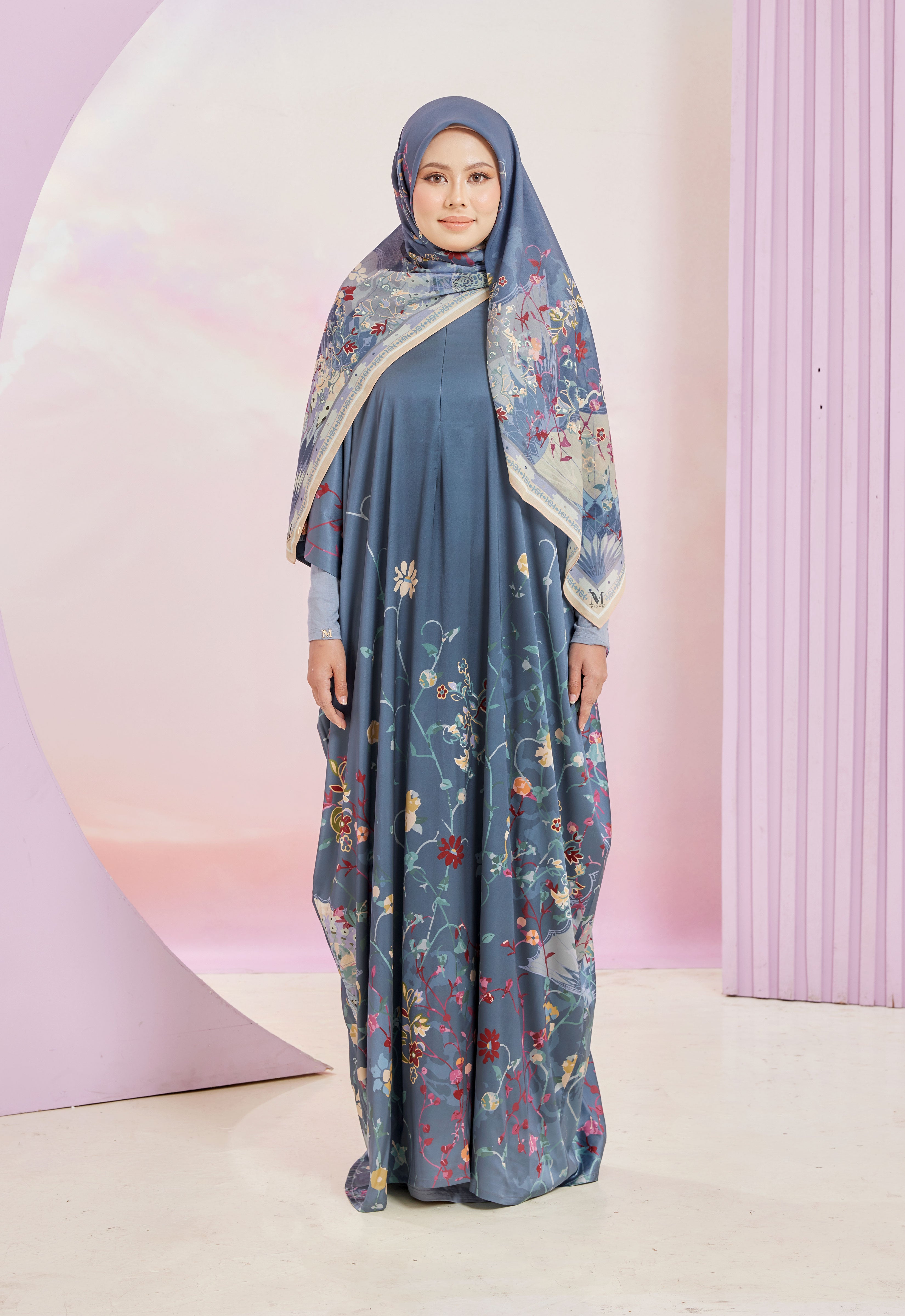 Tarseel - New Designer Leopard Print Abaya For Girls - Stylish Leopard  Design Abaya With Waist Belt