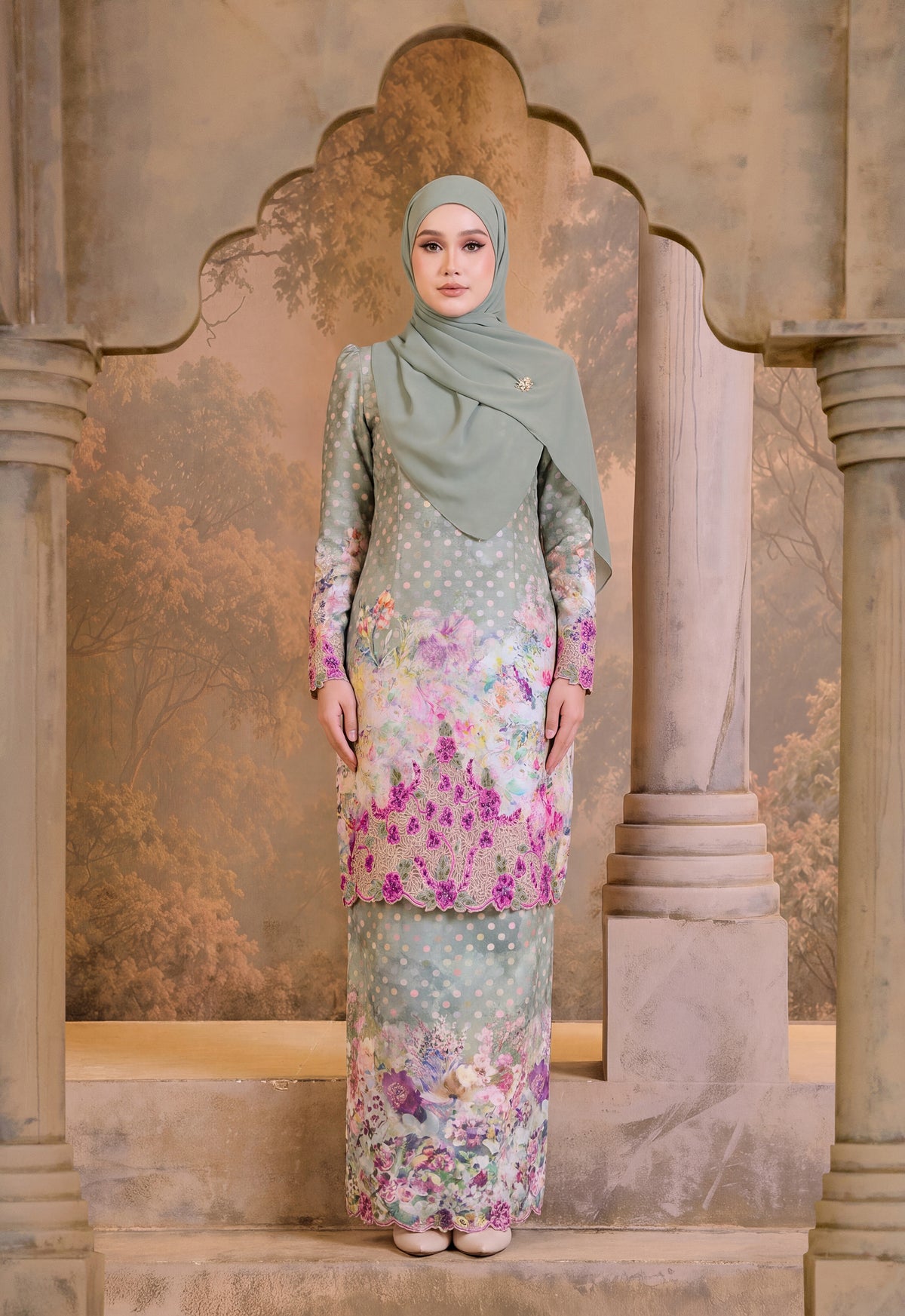 SUPERLUXE SERIES | KEMBOJA KURUNG MODERN - RAINBOW GREEN