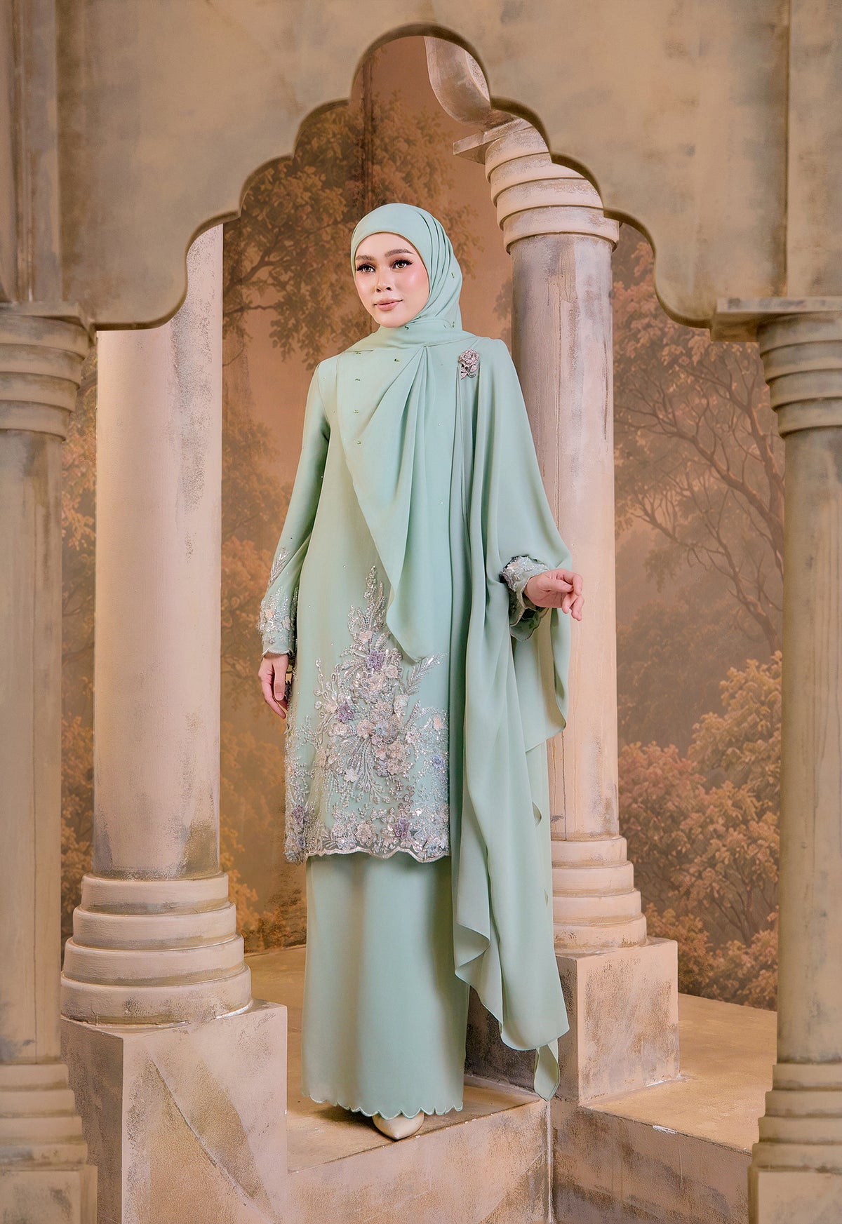 SUPER LUXE SERIES |MANOHARA KURUNG 2.0 - TIFFANY