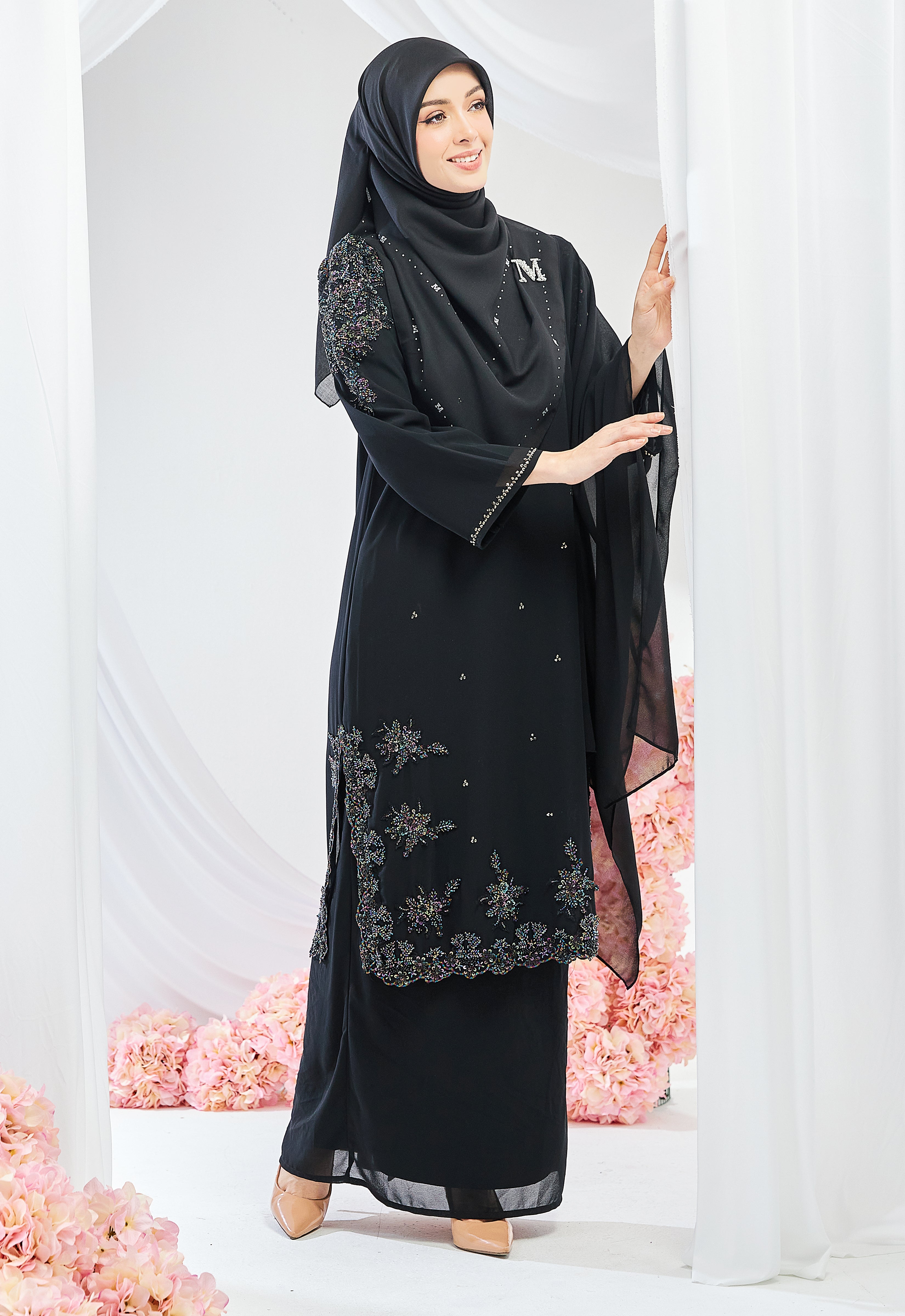 MANOHARA KURUNG - BLACK