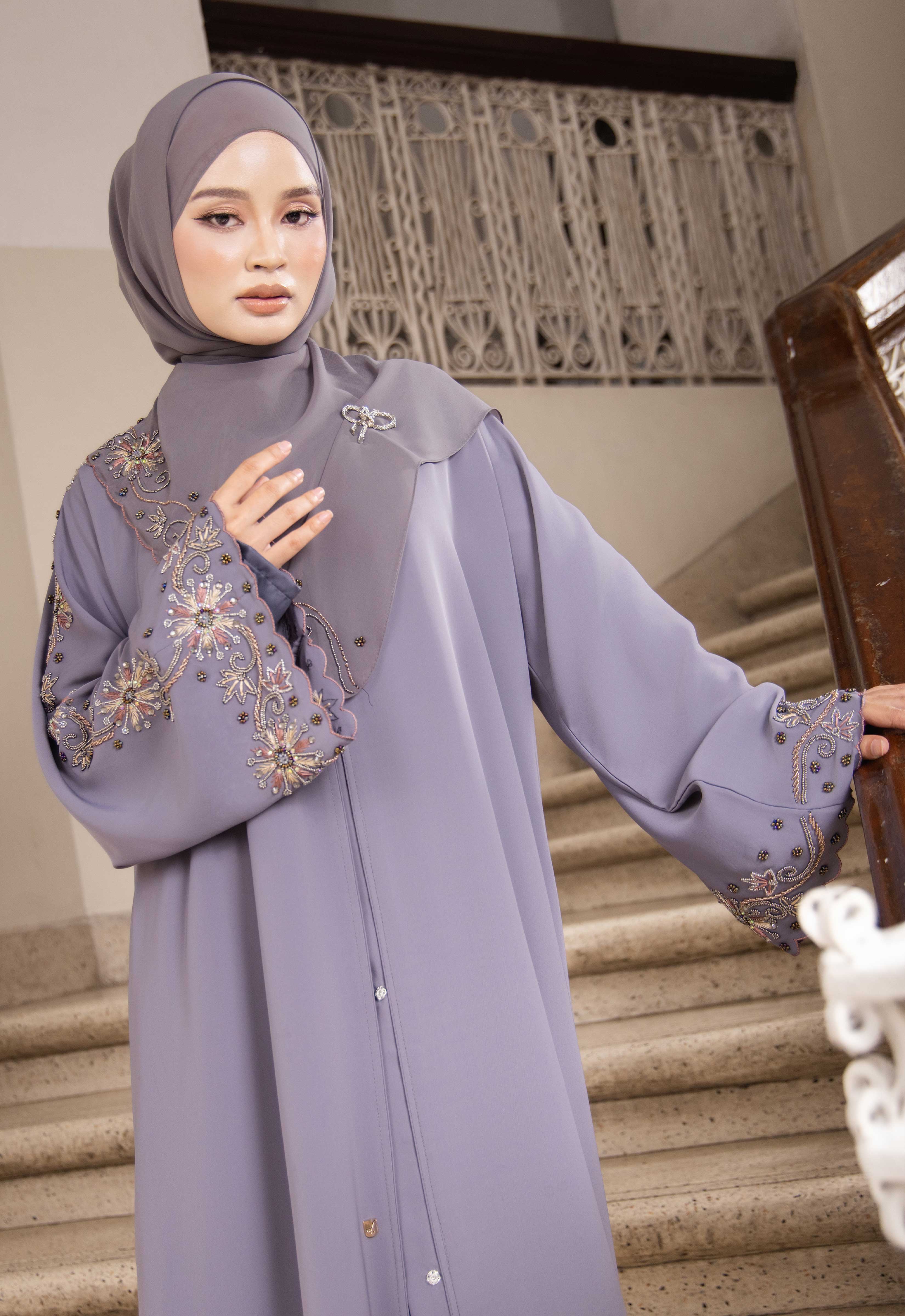 NAJJAH PREMIUM ABAYA - GRAY