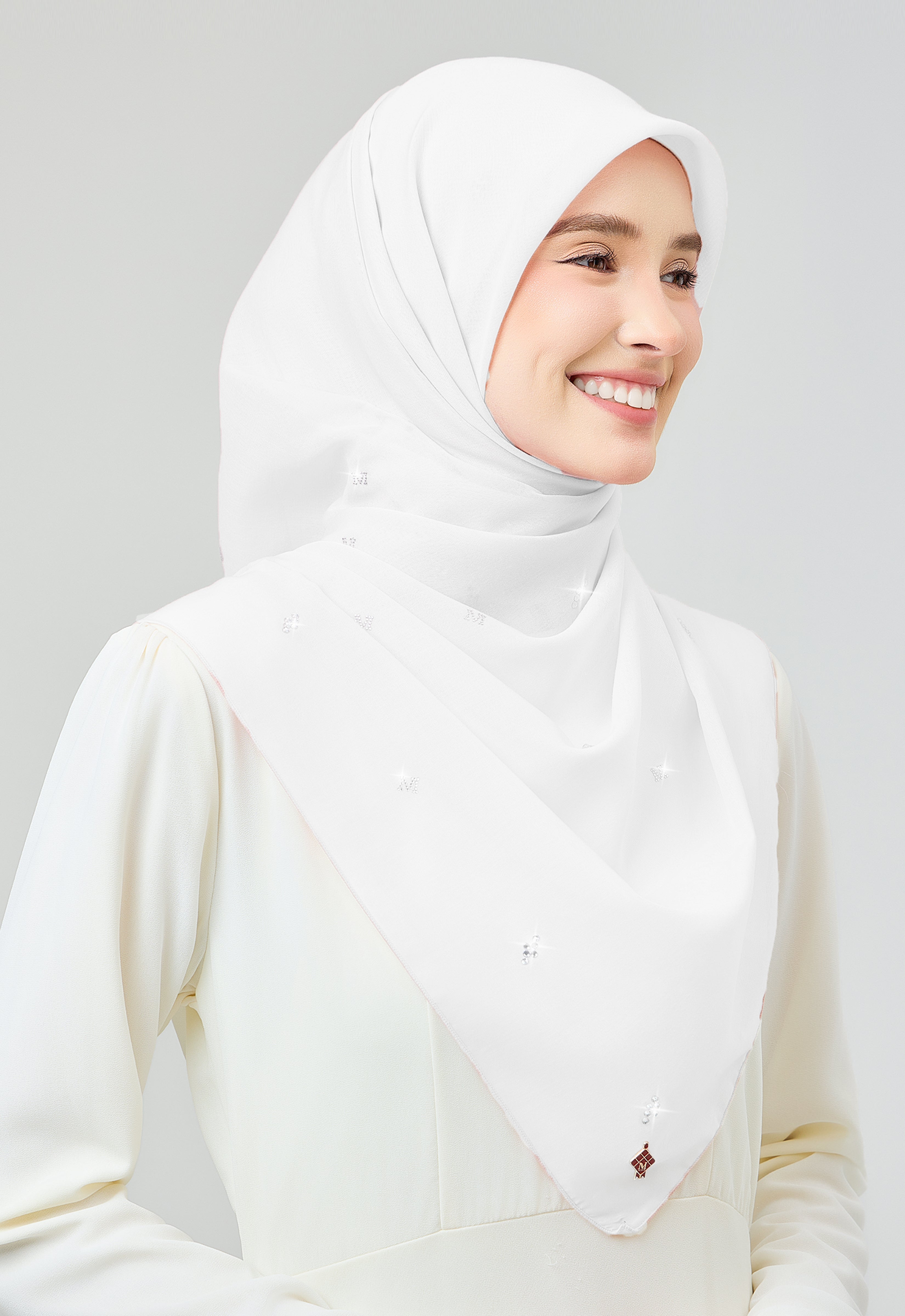 SETULUS RAYA PLAIN STONE - OFF WHITE