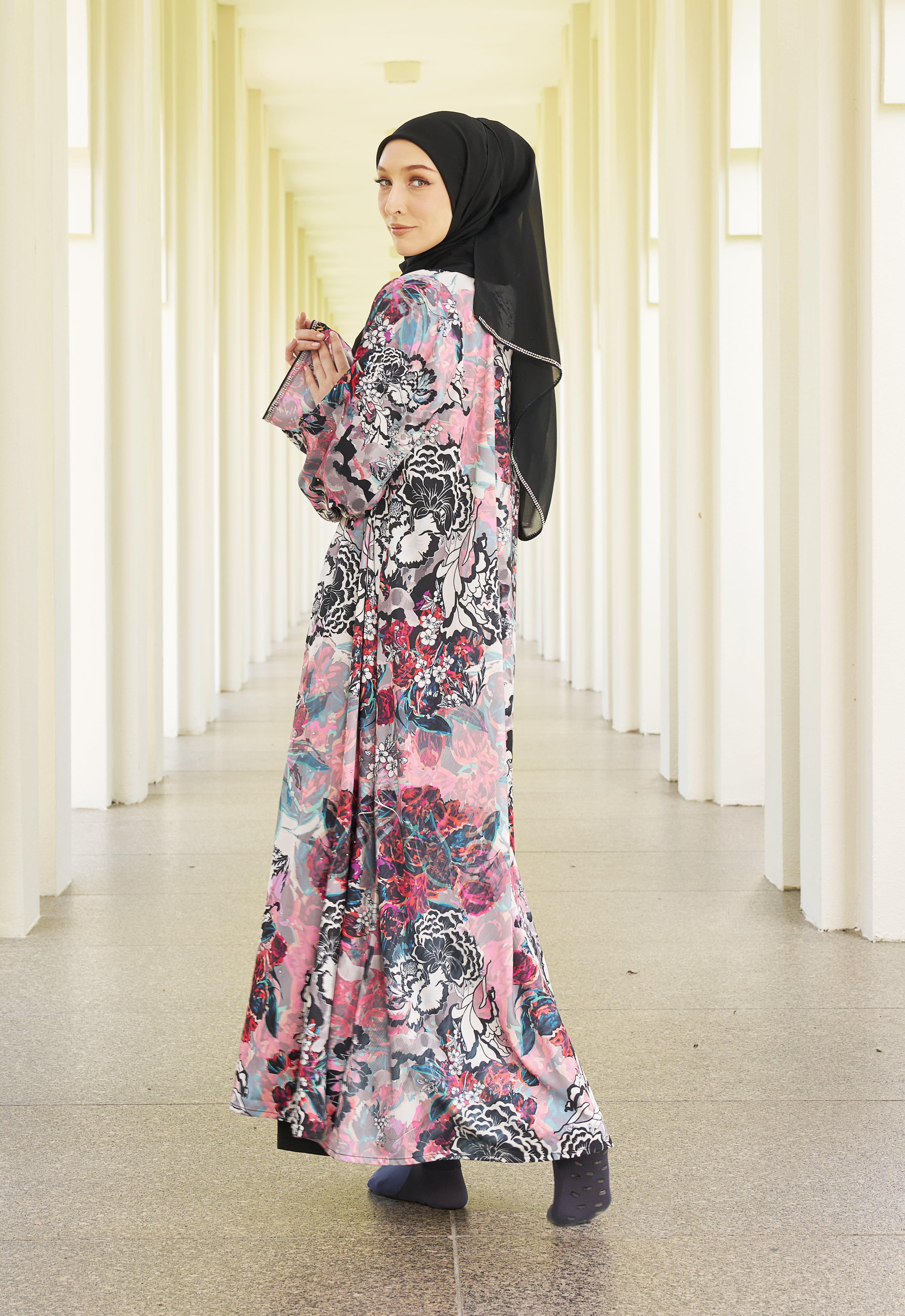 JIWA PRINTED LUXE ABAYA - MANROSE