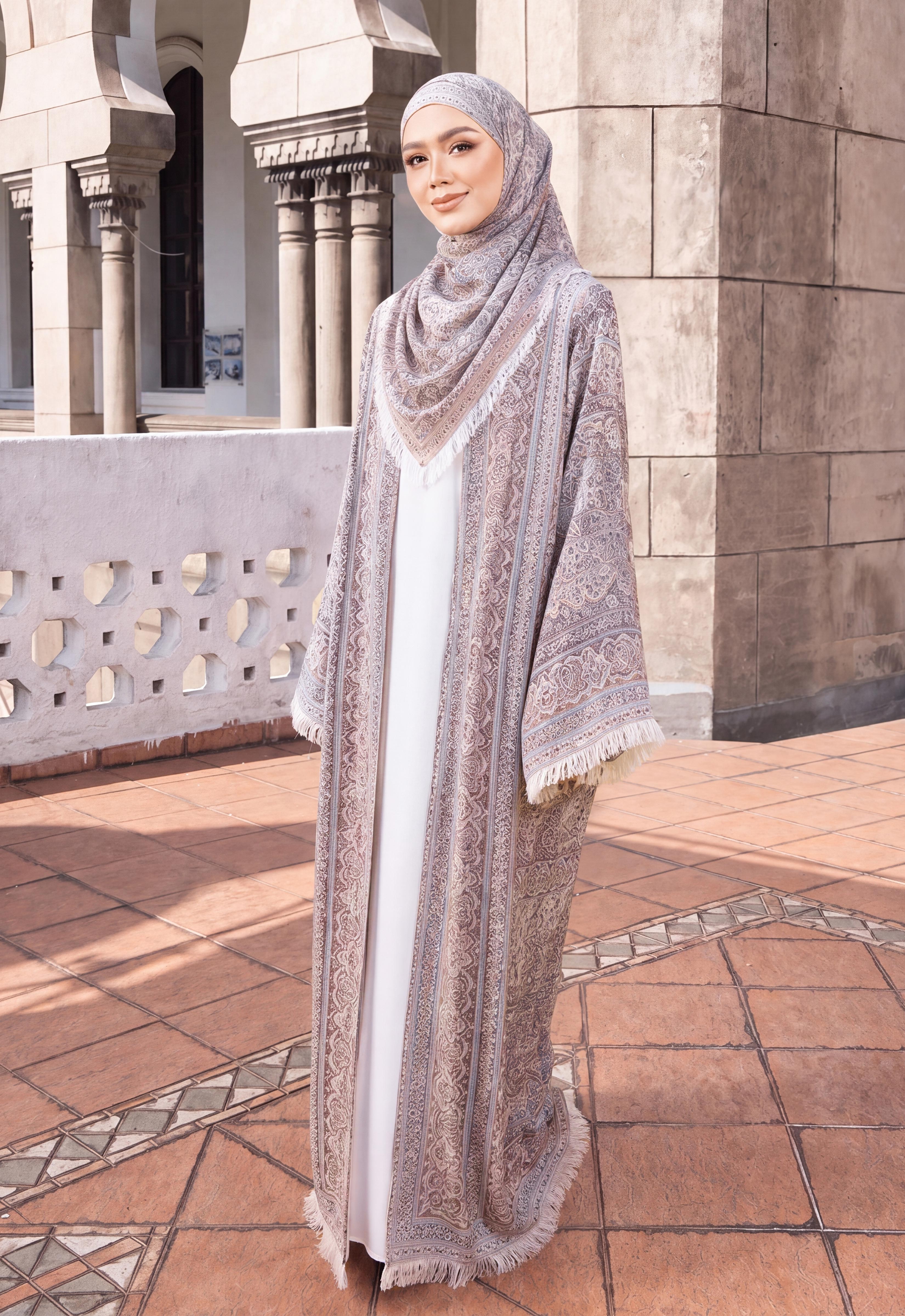 MINAZ JALABIYA | PASHMINA ABAYA - TAUPE