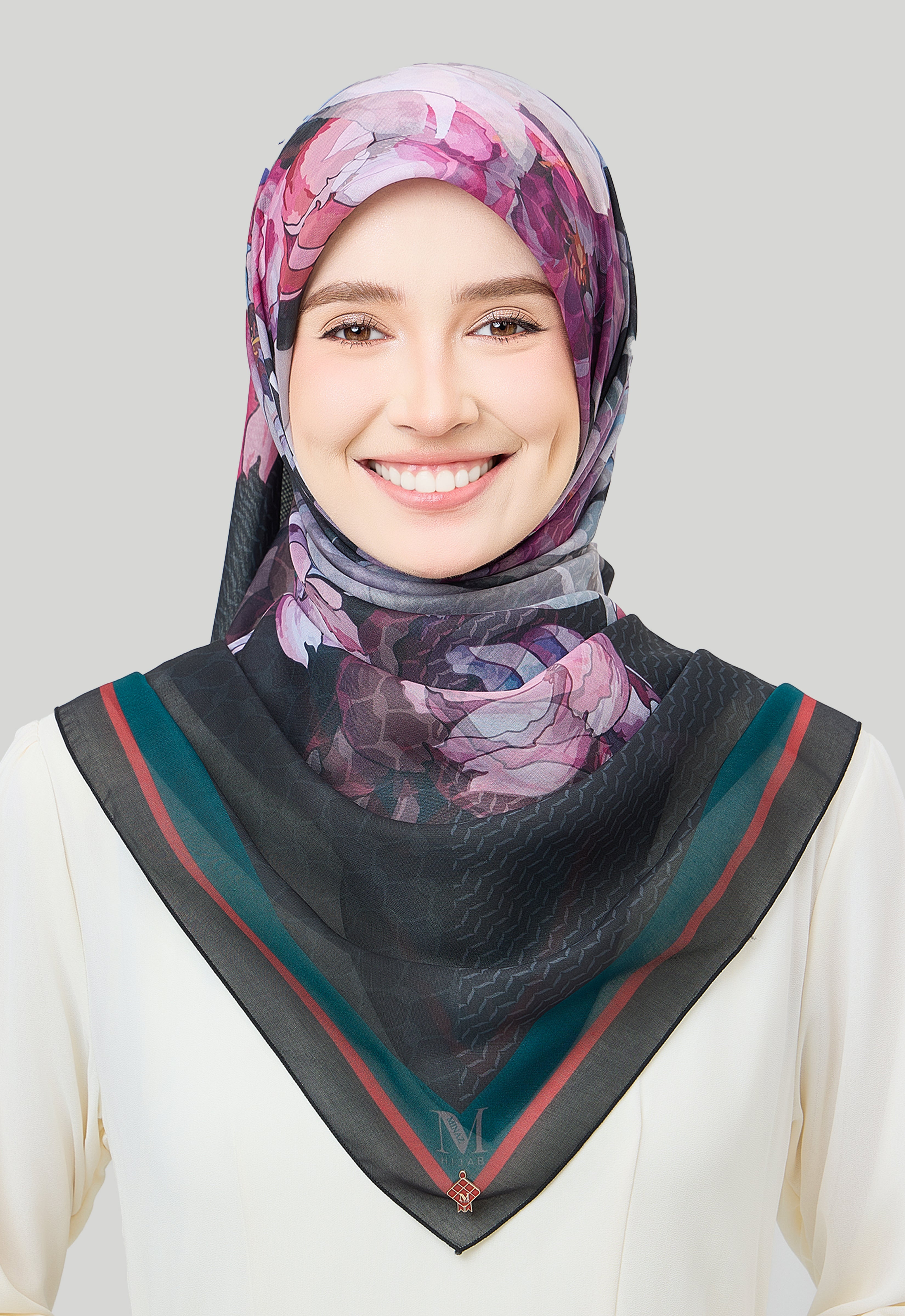 SERI - MIDNIGHT BLACK